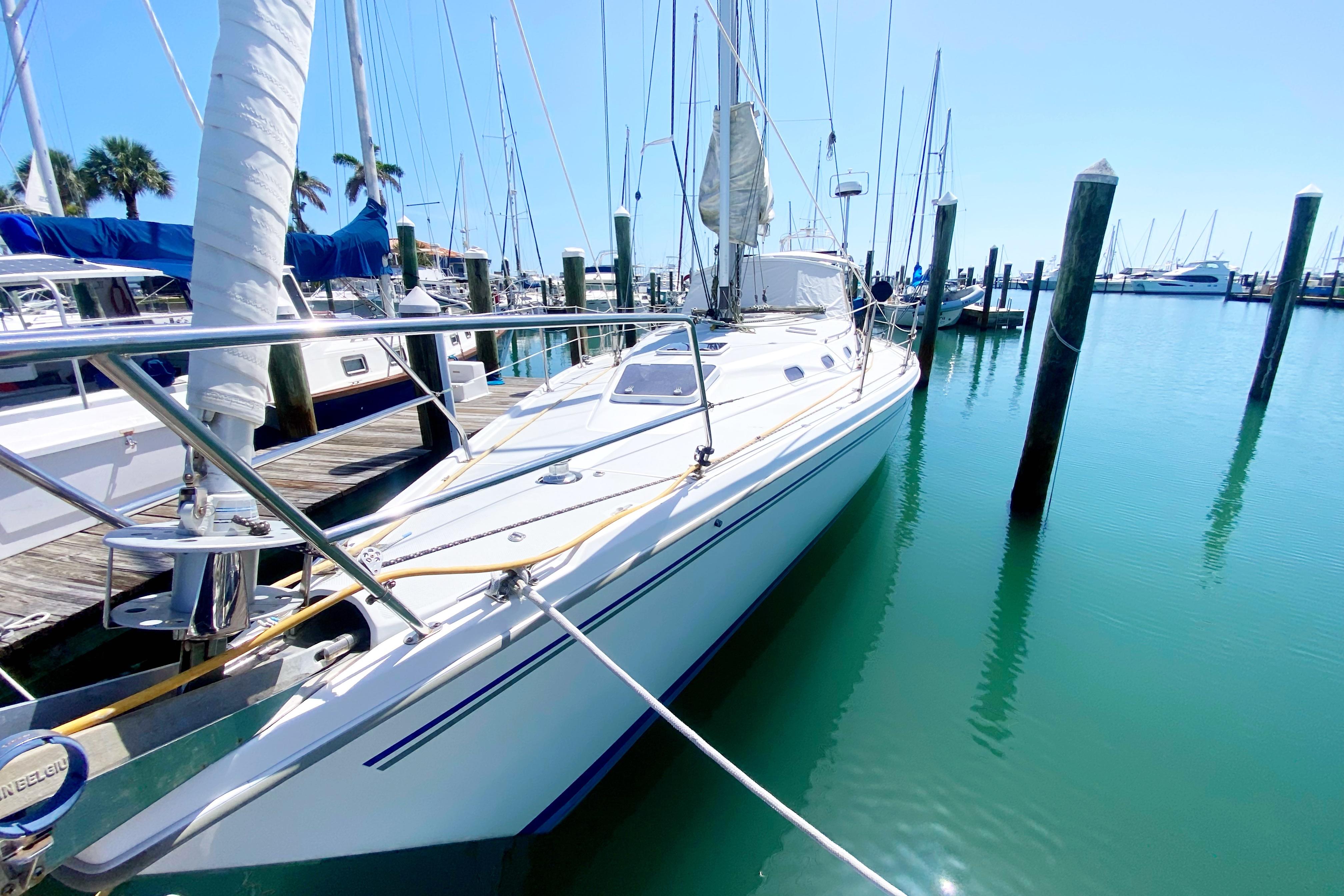 Used 2004 Catalina 42 MkII