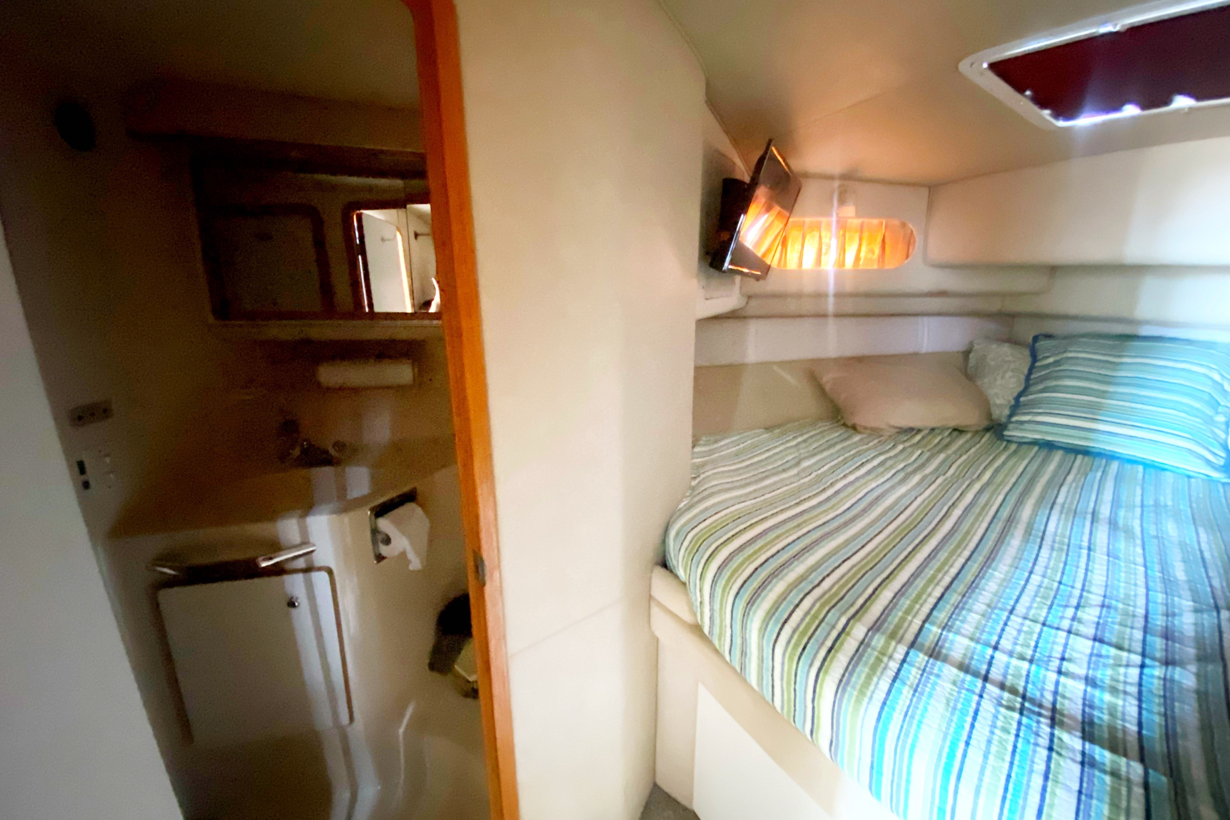 Used 1996 Sea Ray 440 Express Bridge