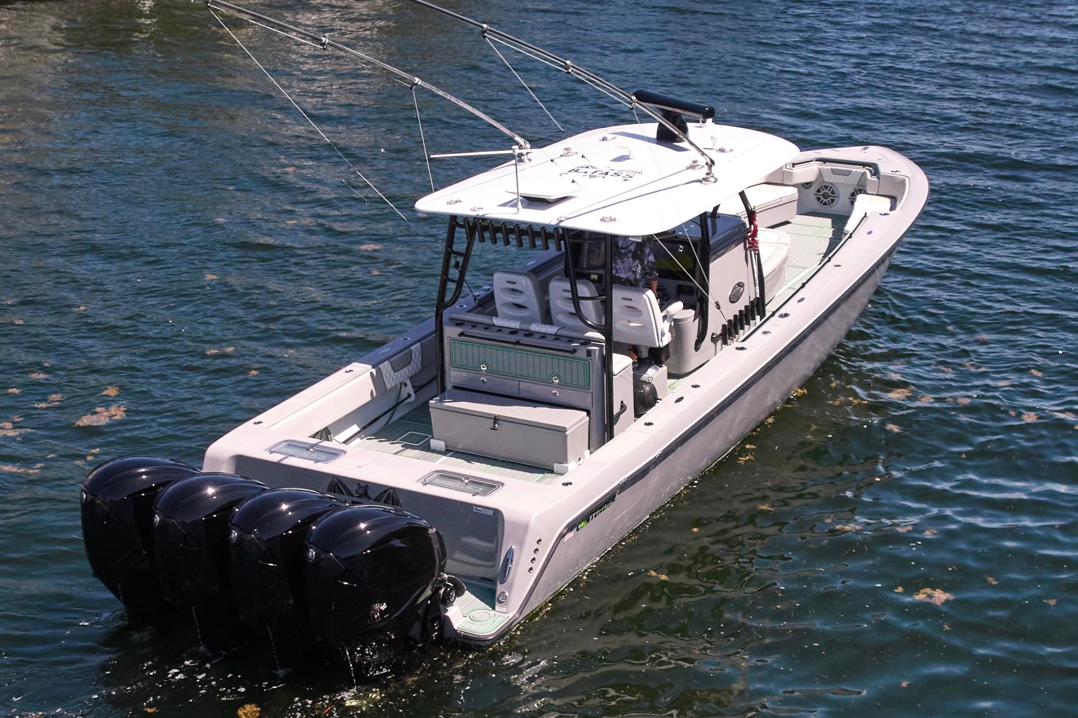 Used 2022 Contender 44 ST