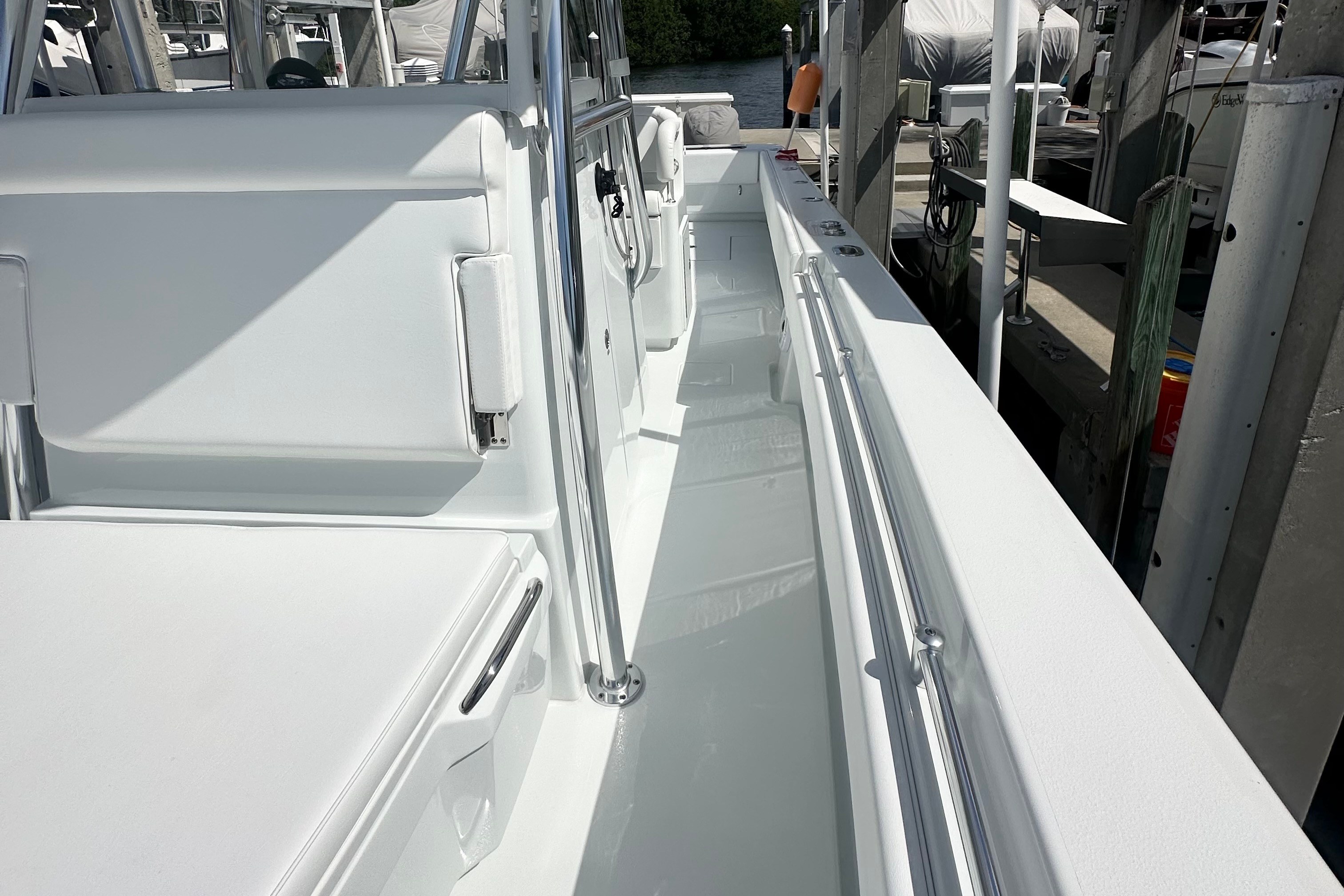 Used 2024 Contender 39 ST