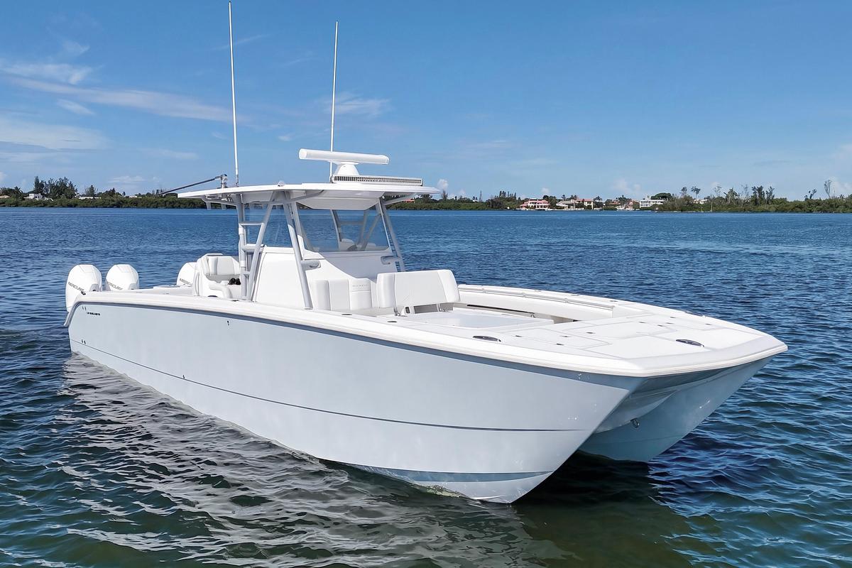Used 2019 Invincible 37 Catamaran