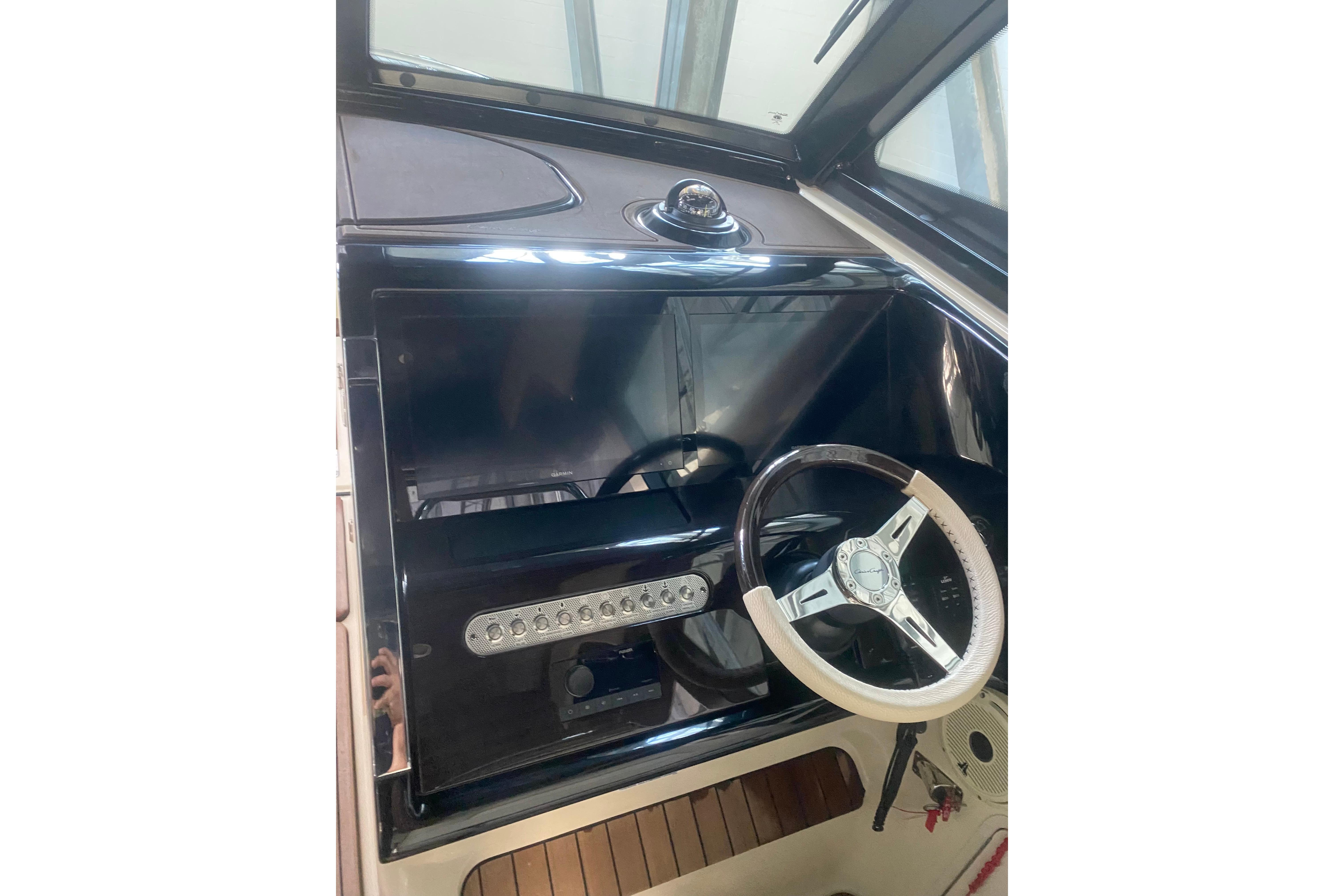 Used 2022 Chris-Craft Calypso 35