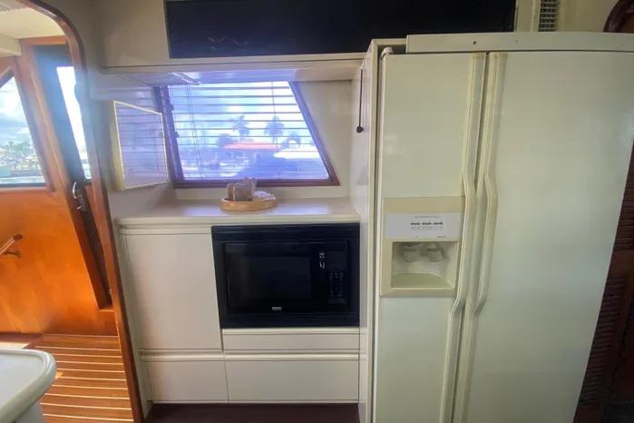 Used 1990 Viking Motor Yacht