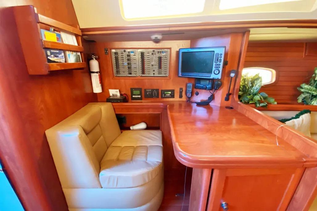 Used 2012 Hunter 50