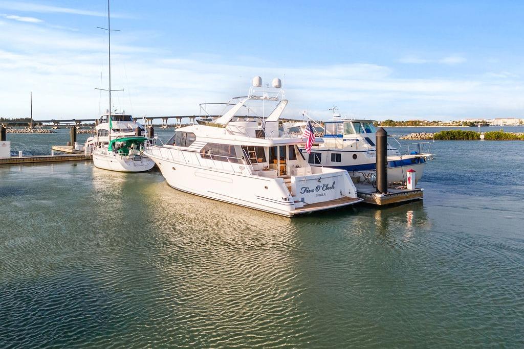 Used 2000 West Bay 58 Sonship