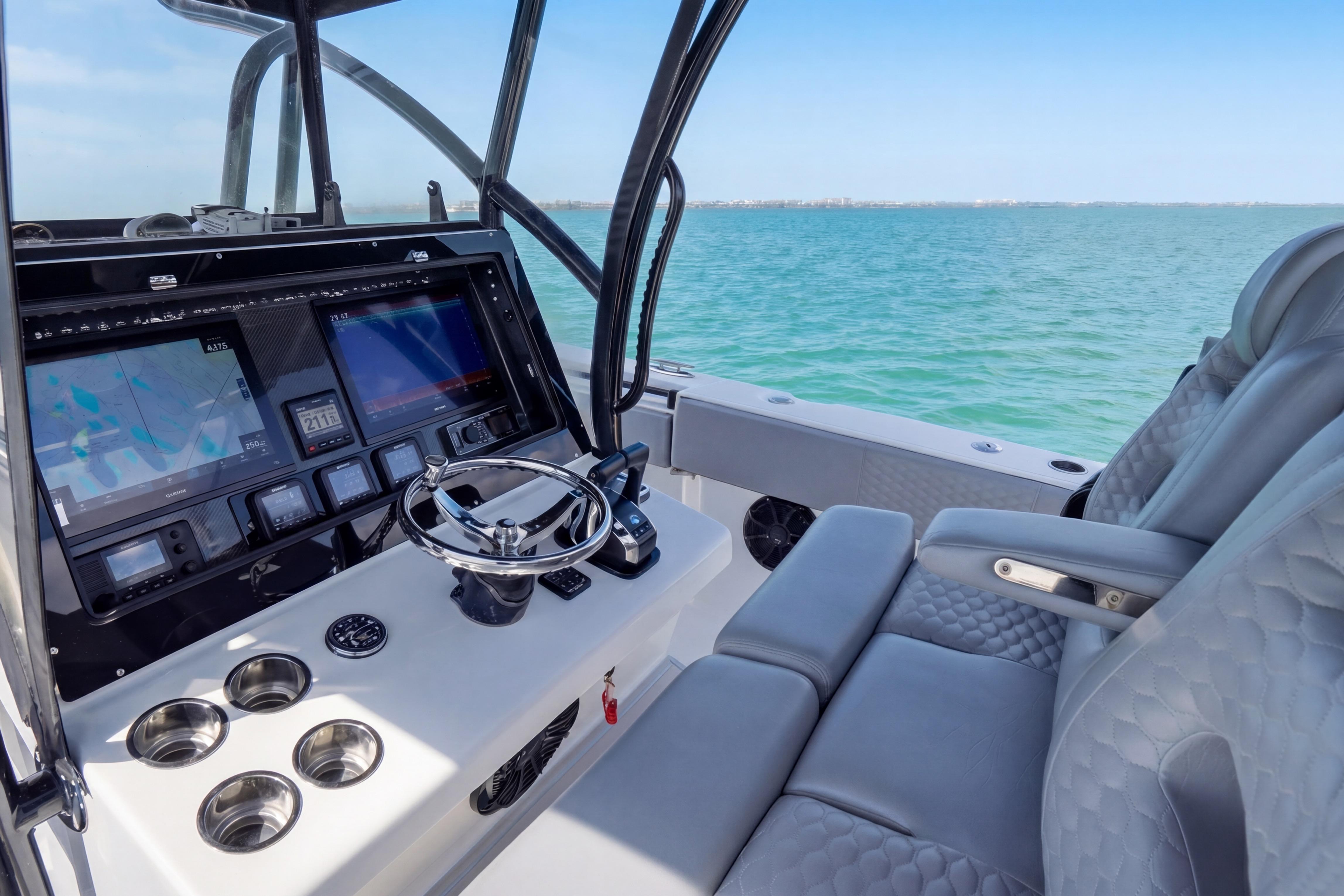 Used 2016 SeaHunter 35 Tournament