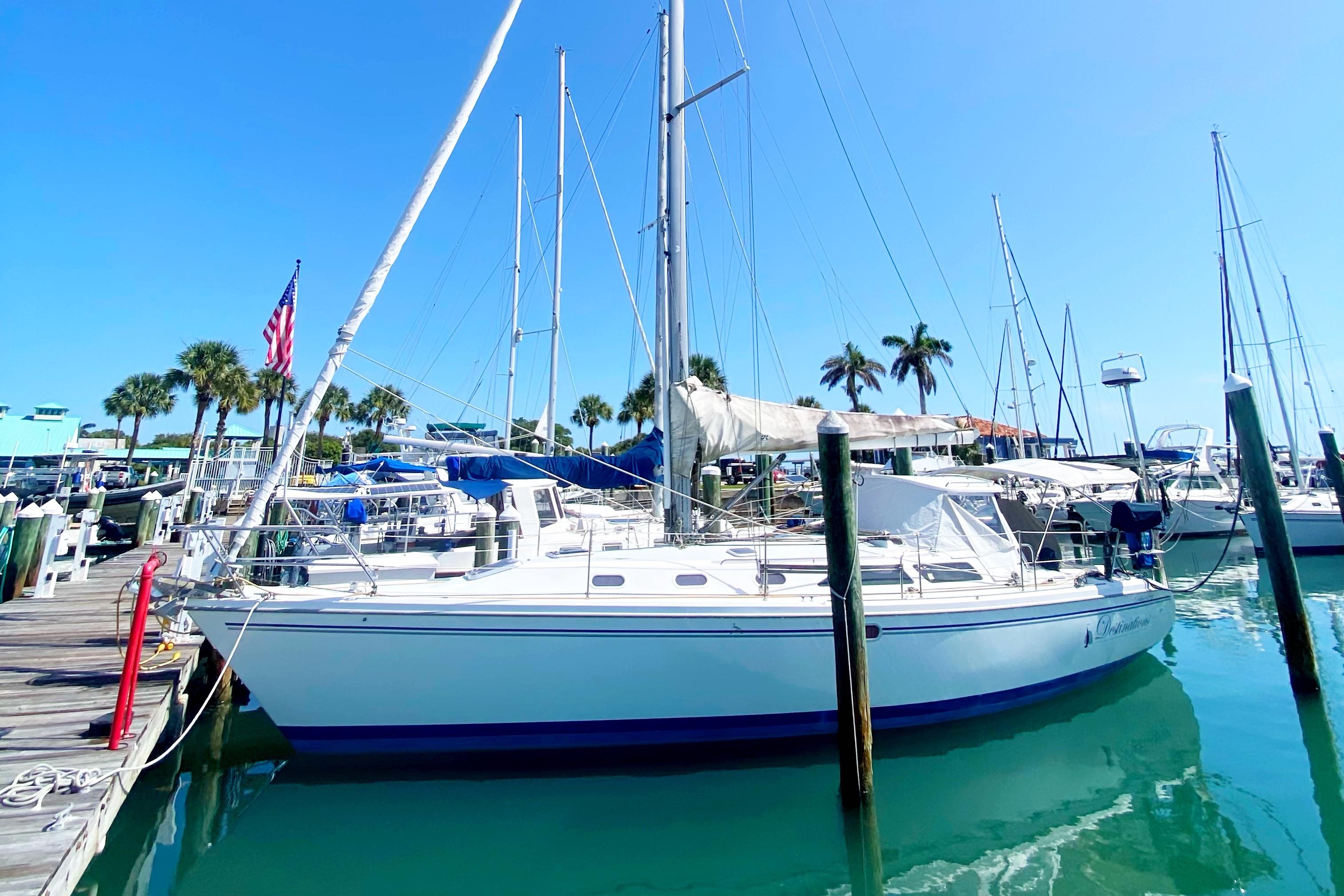 Used 2004 Catalina 42 MkII