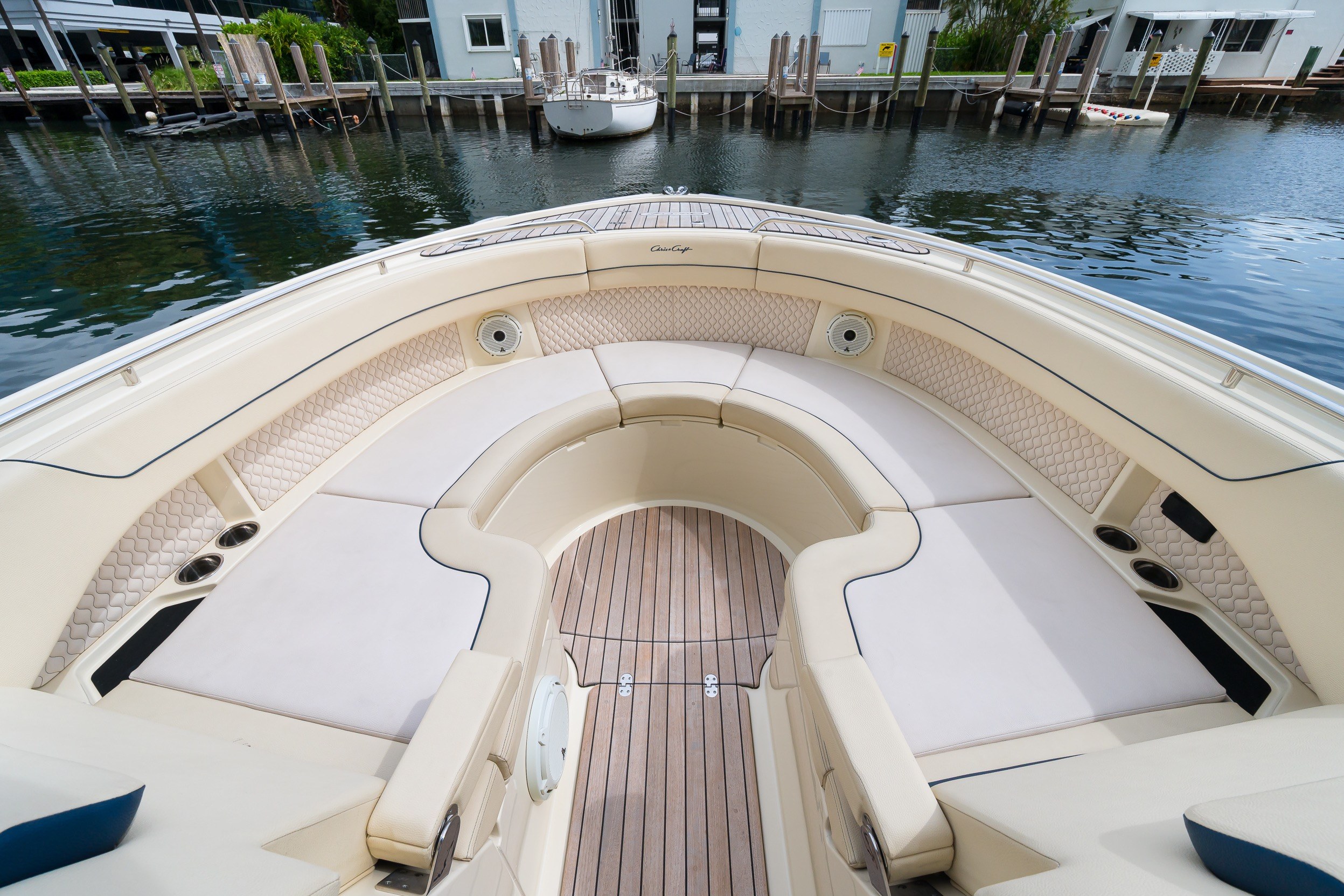 Used 2022 Chris-Craft Calypso 35