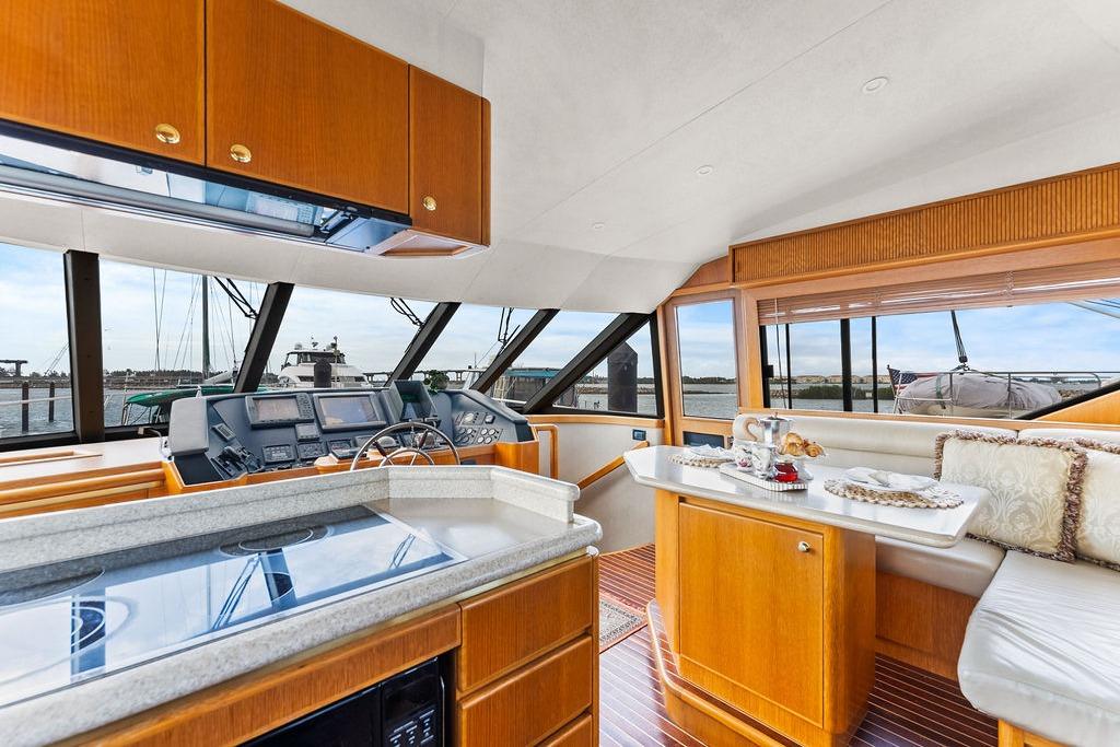 Used 2000 West Bay 58 Sonship