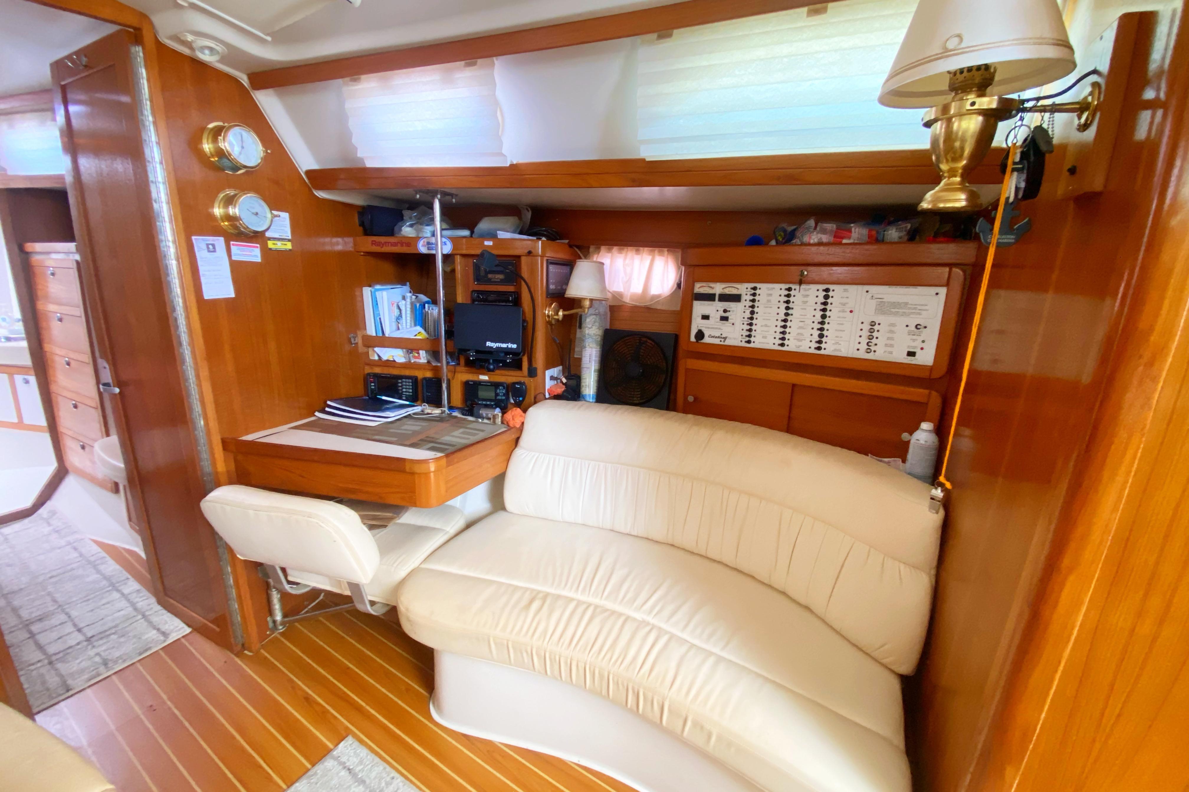 Used 2004 Catalina 42 MkII