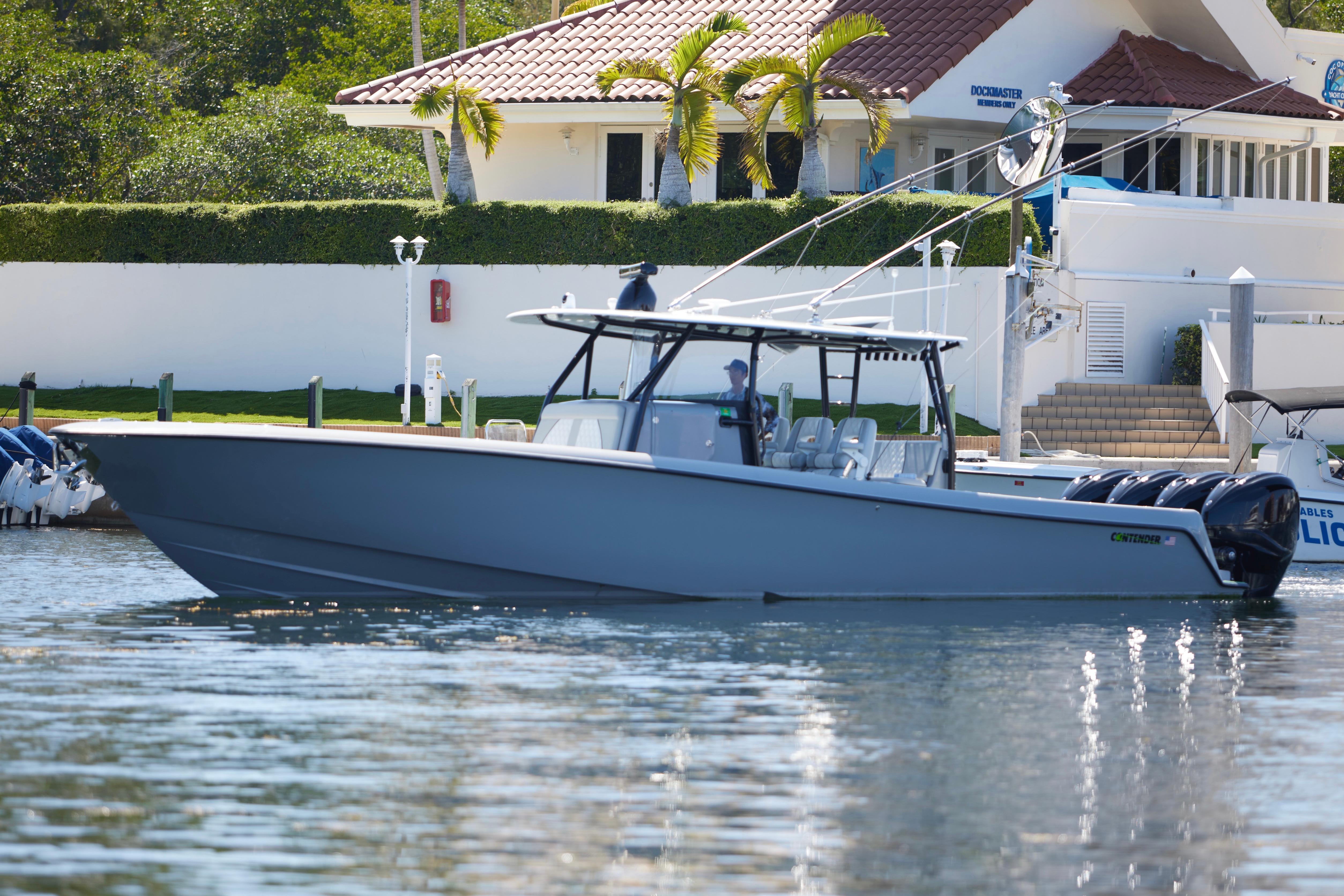 Used 2022 Contender 44 ST