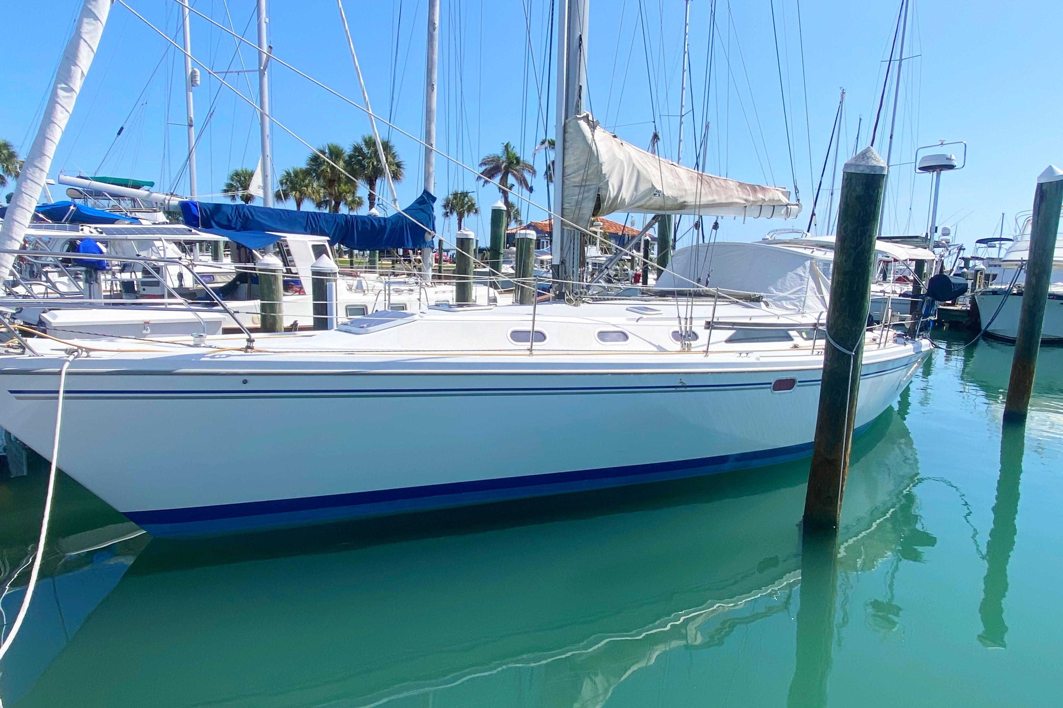 Used 2004 Catalina 42 MkII