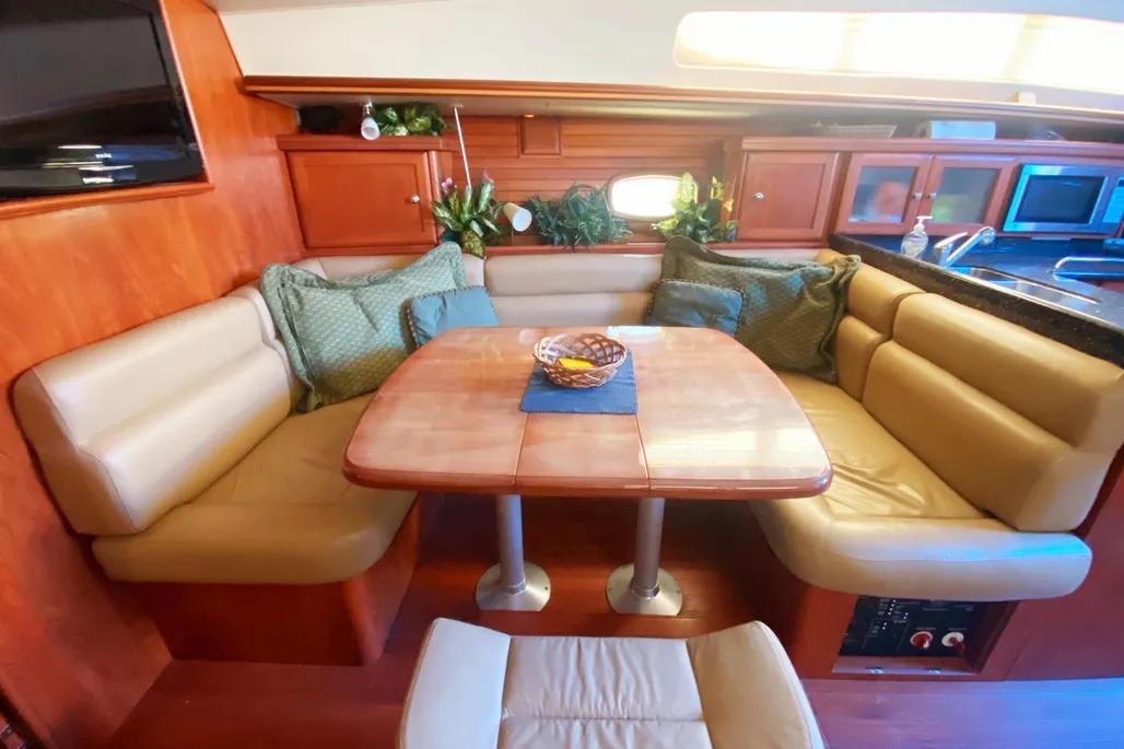 Used 2012 Hunter 50