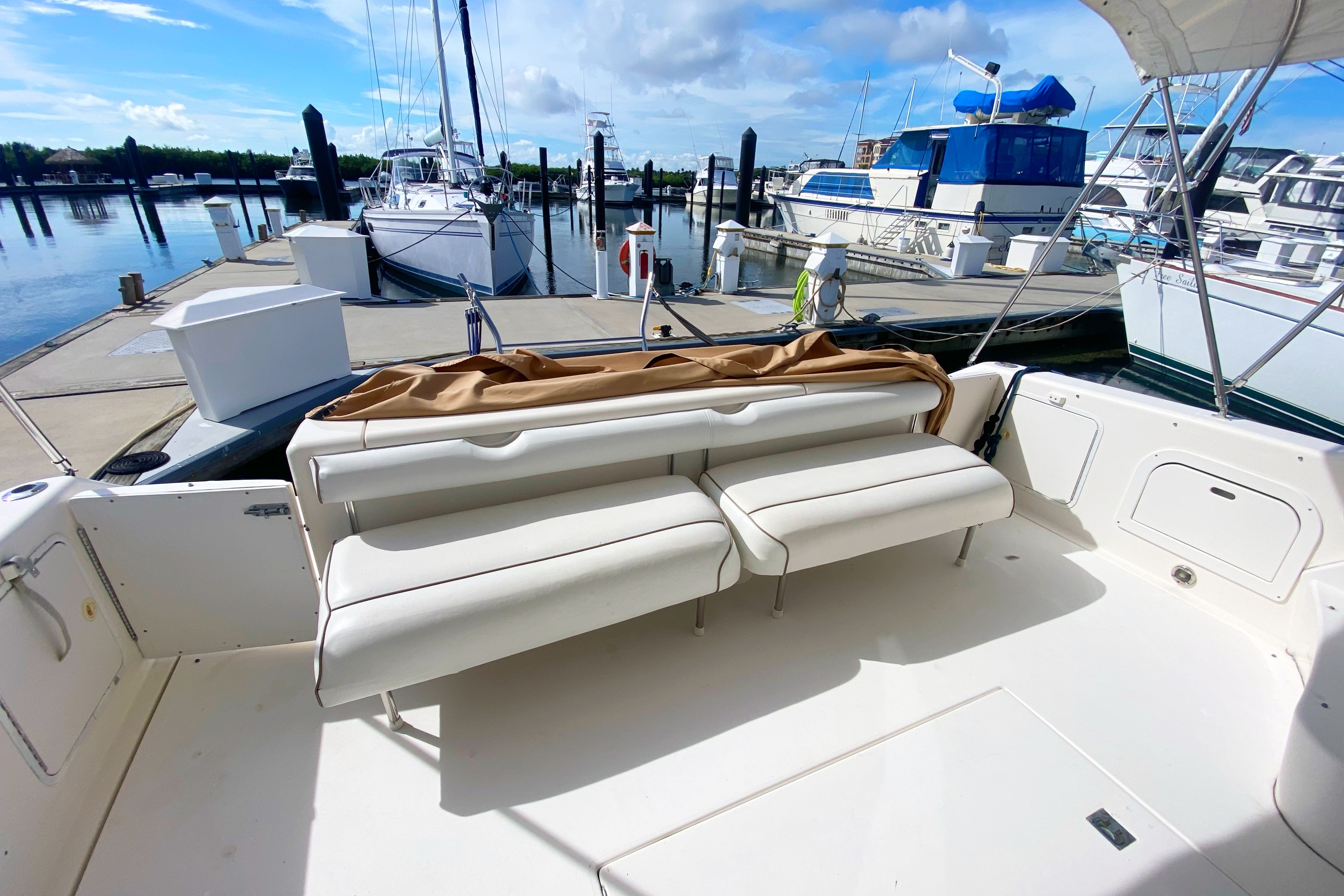 Used 1996 Sea Ray 440 Express Bridge