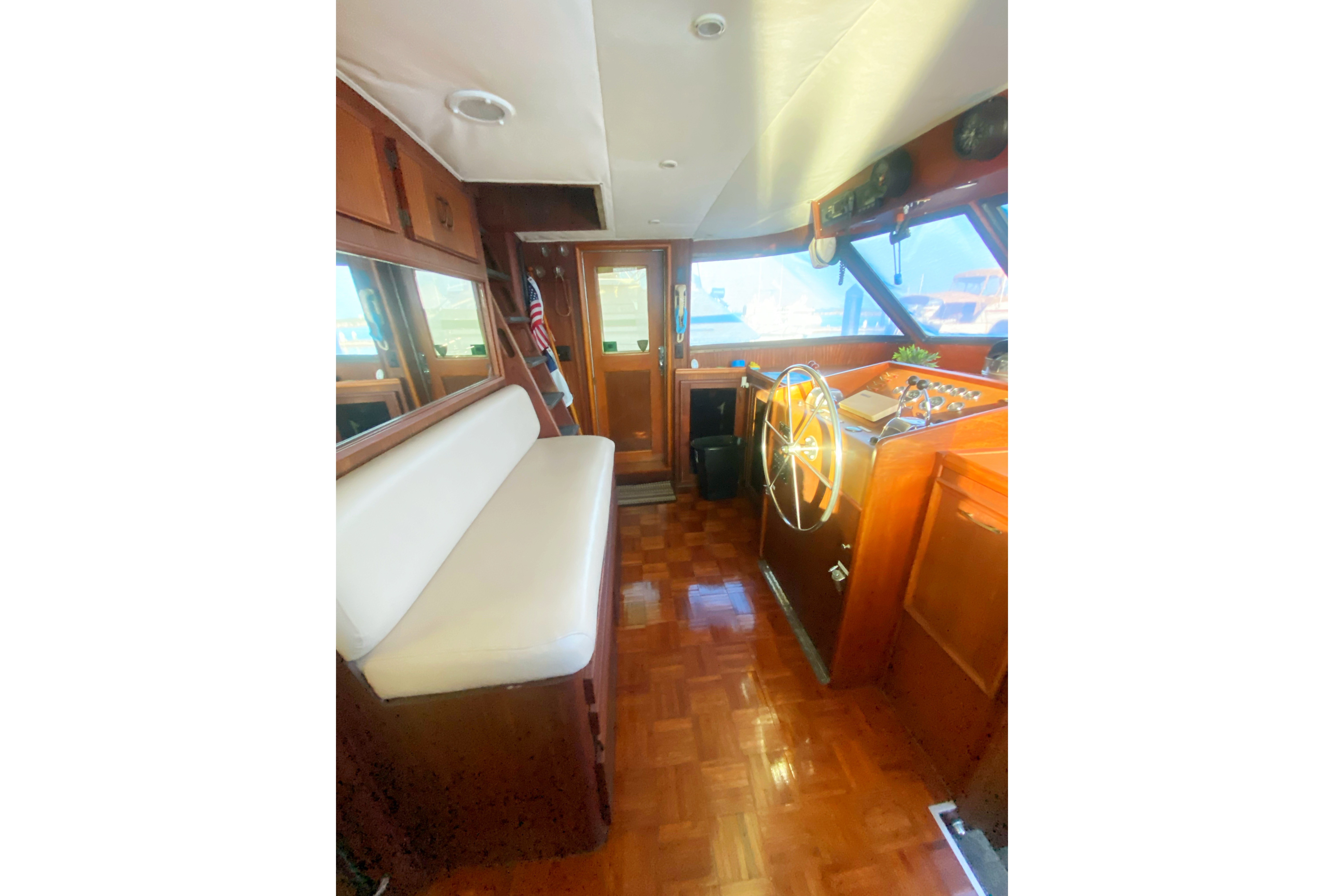 Used 1983 Hatteras 53 Extended Deckhouse Motor Yacht