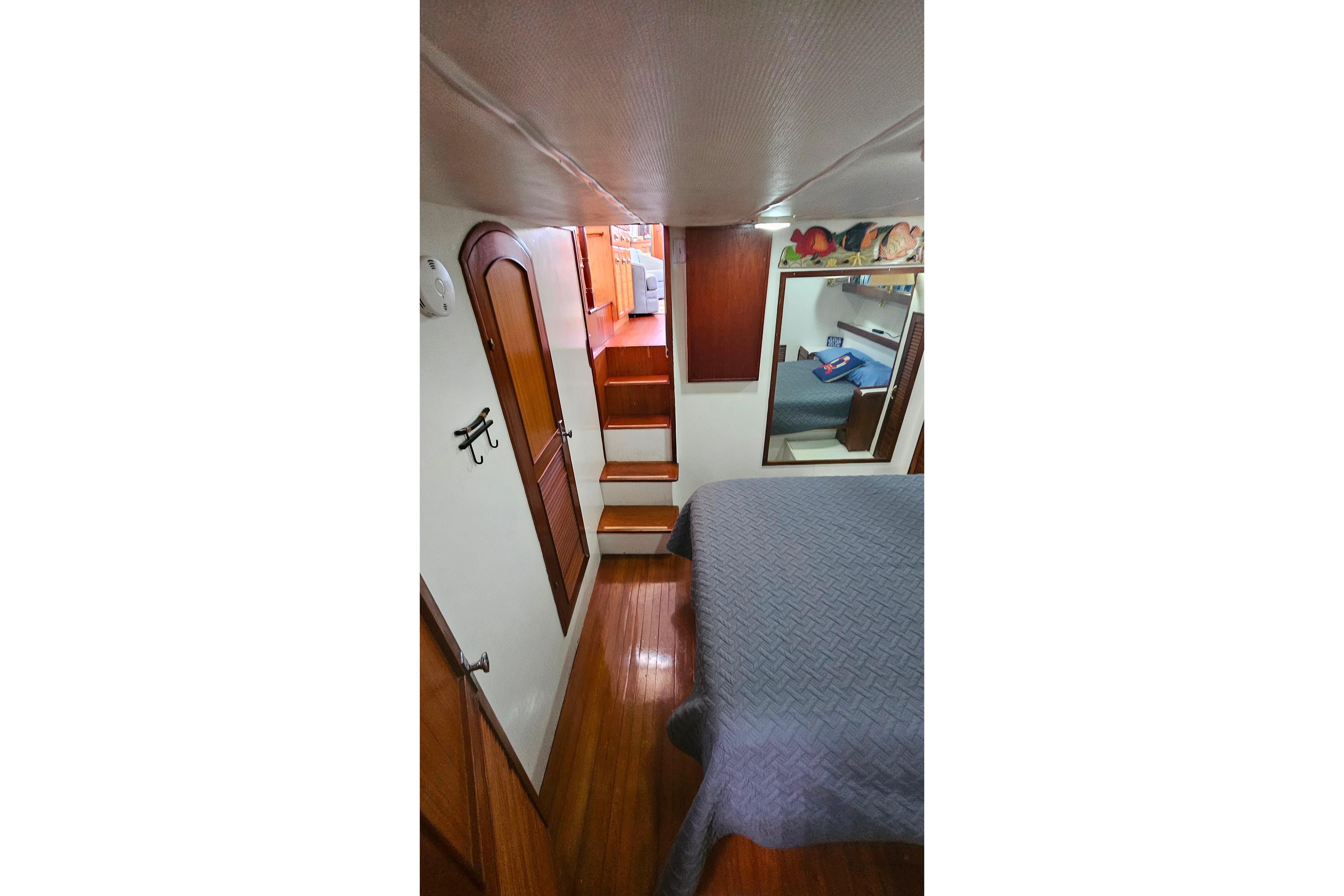 Used 1981 Sea Ranger 47 Pilothouse