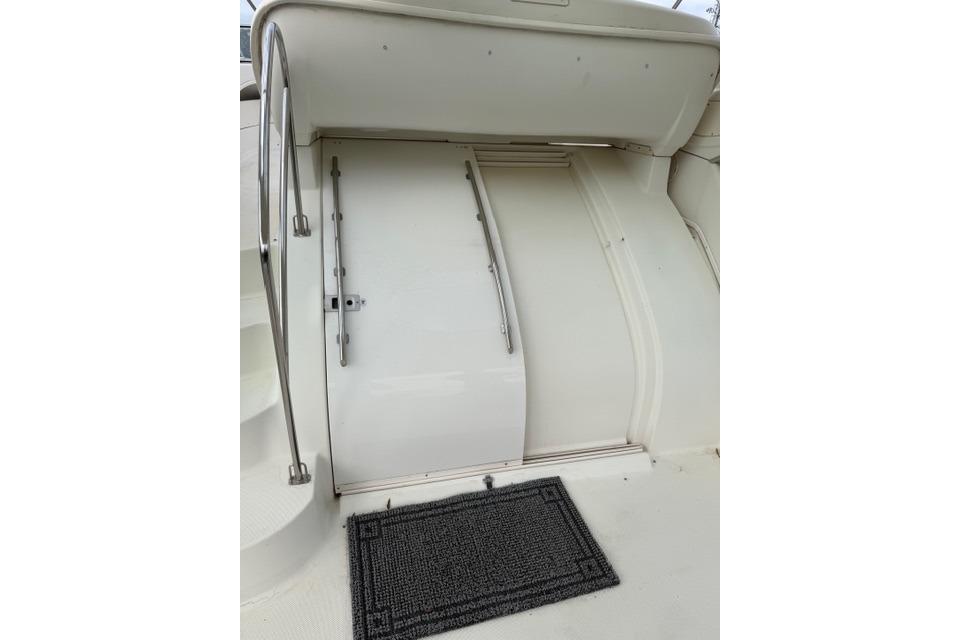 Used 2000 Maxum 4100 SCA