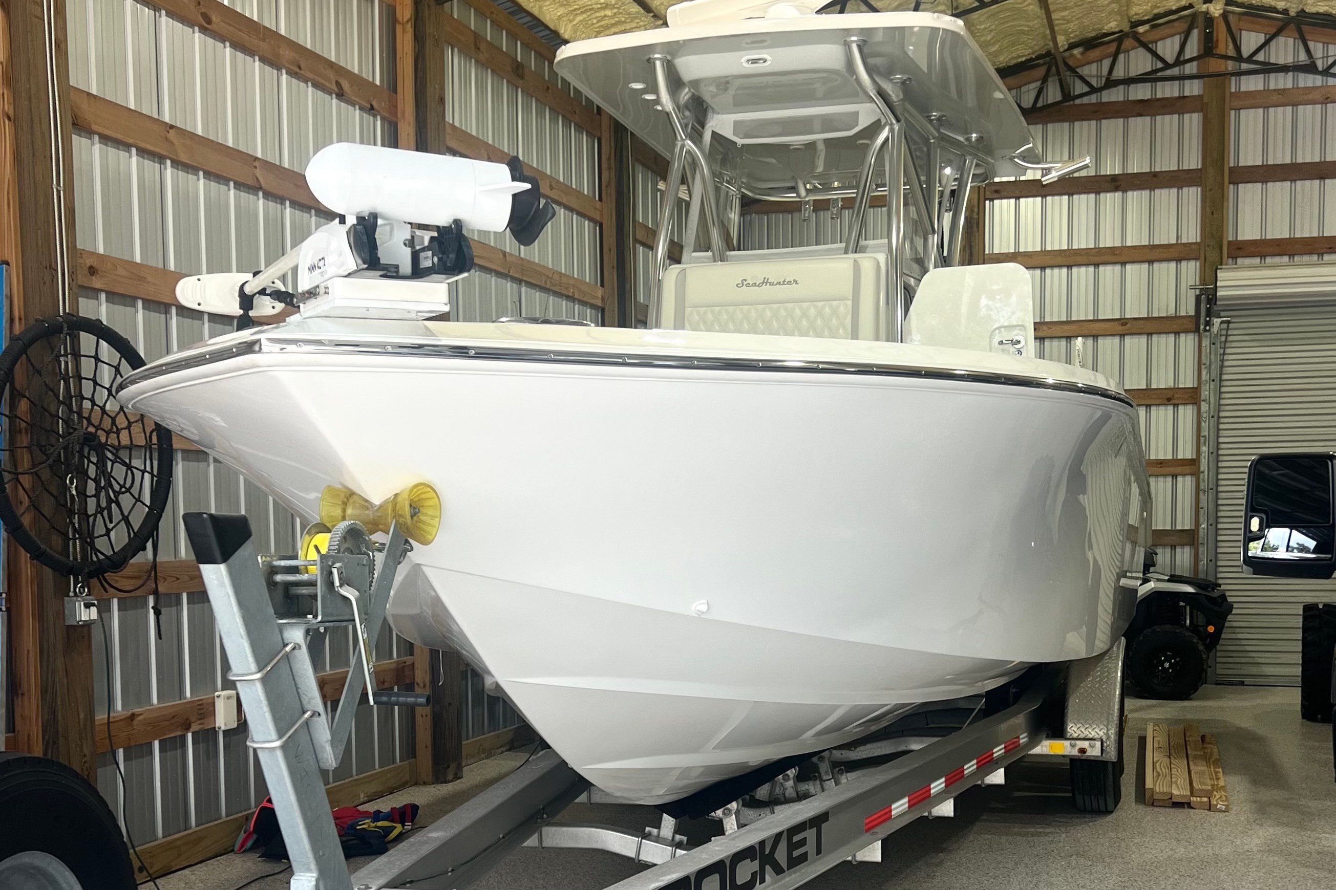 Used 2023 SeaHunter 28 Floridian