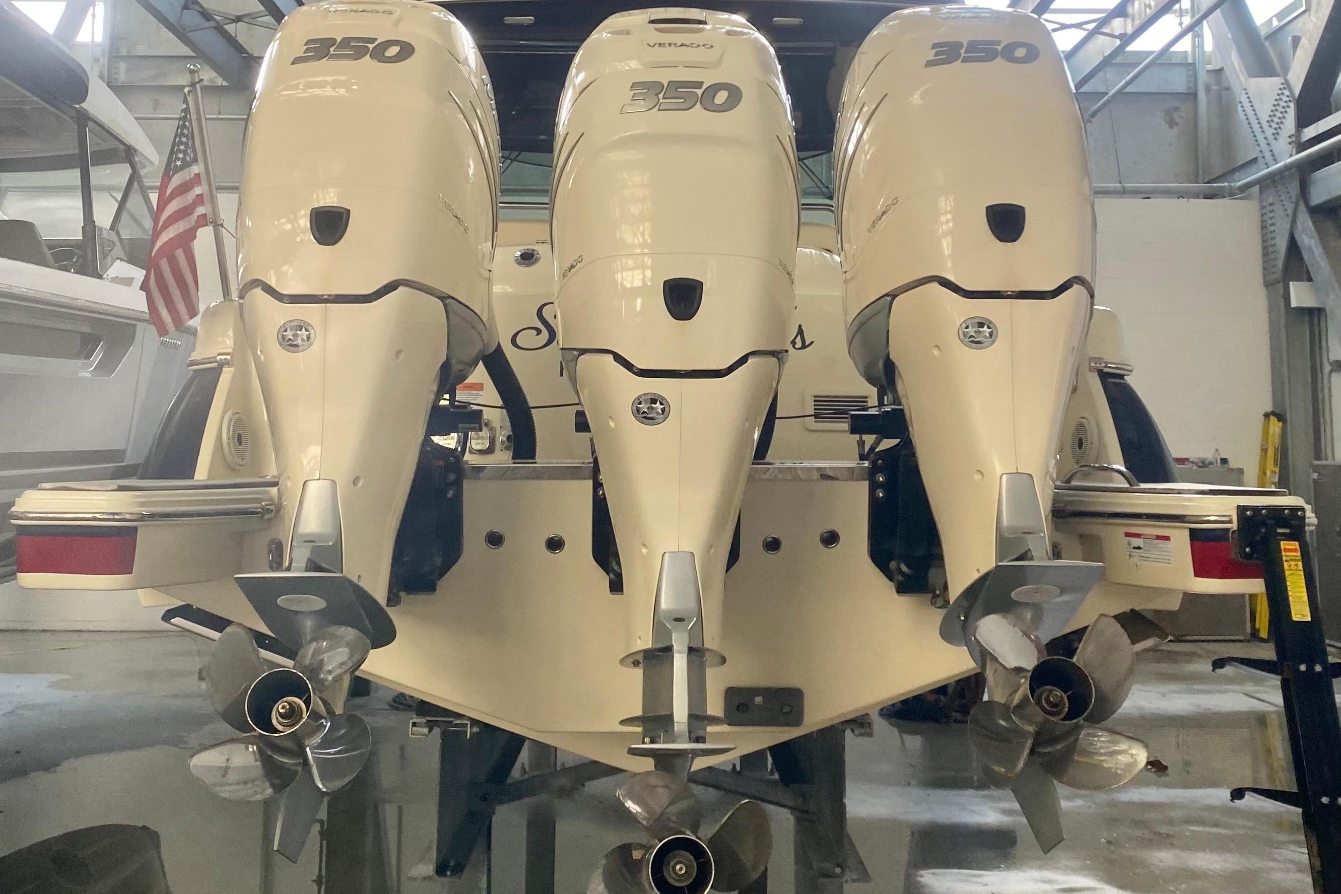 Used 2022 Chris-Craft Calypso 35