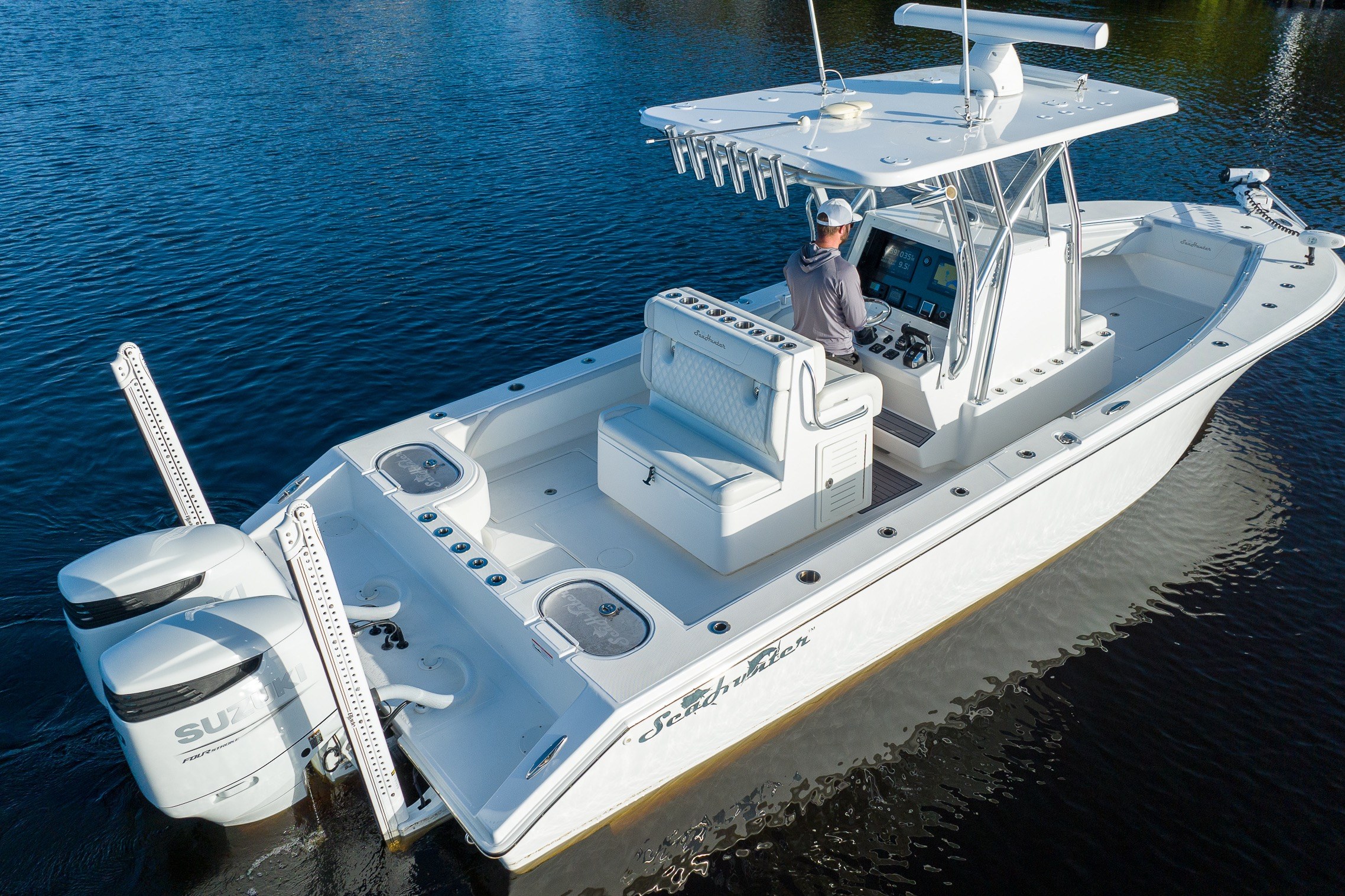 Used 2023 SeaHunter 28 Floridian