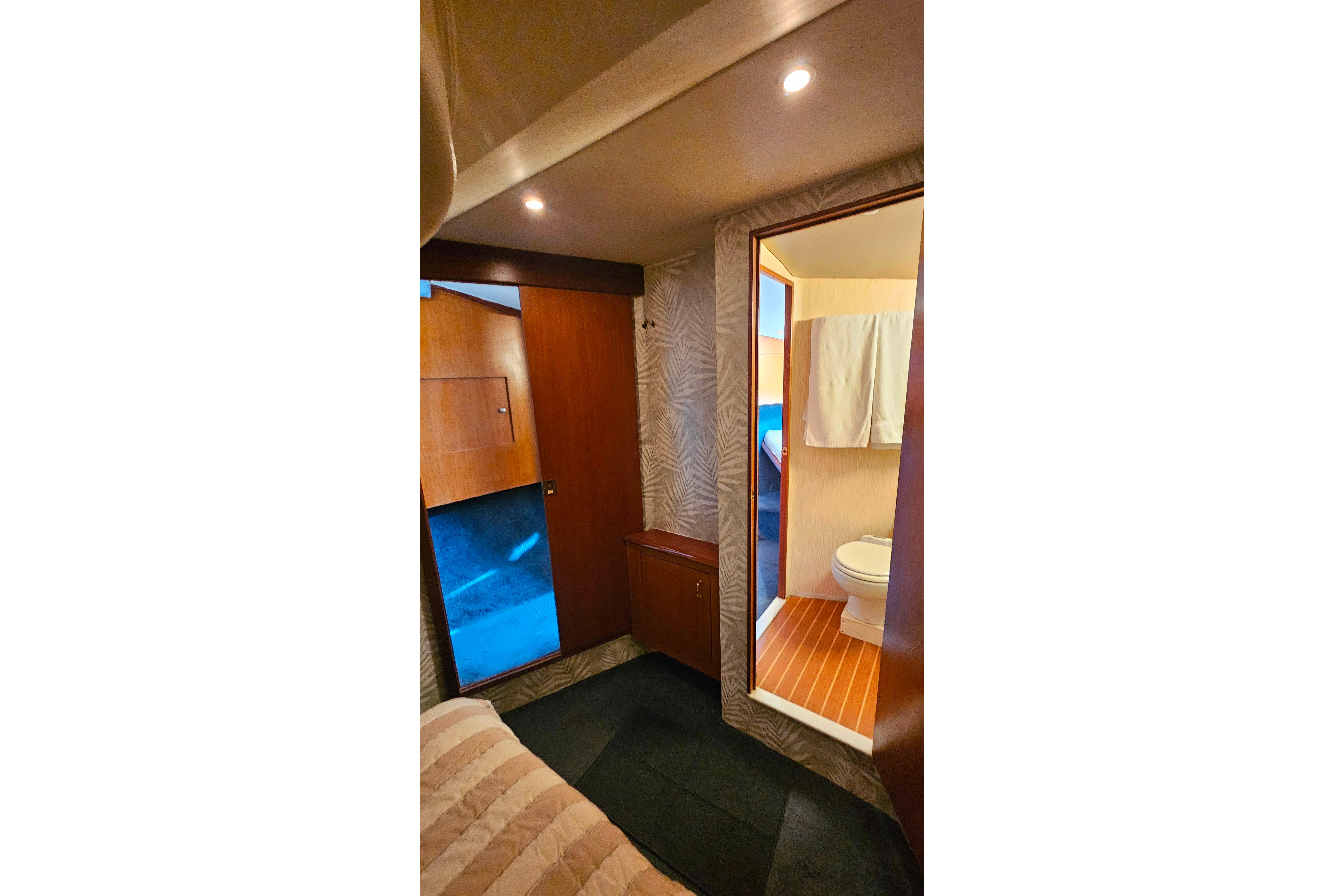 Used 2000 Ocean Yachts 40 Super Sport