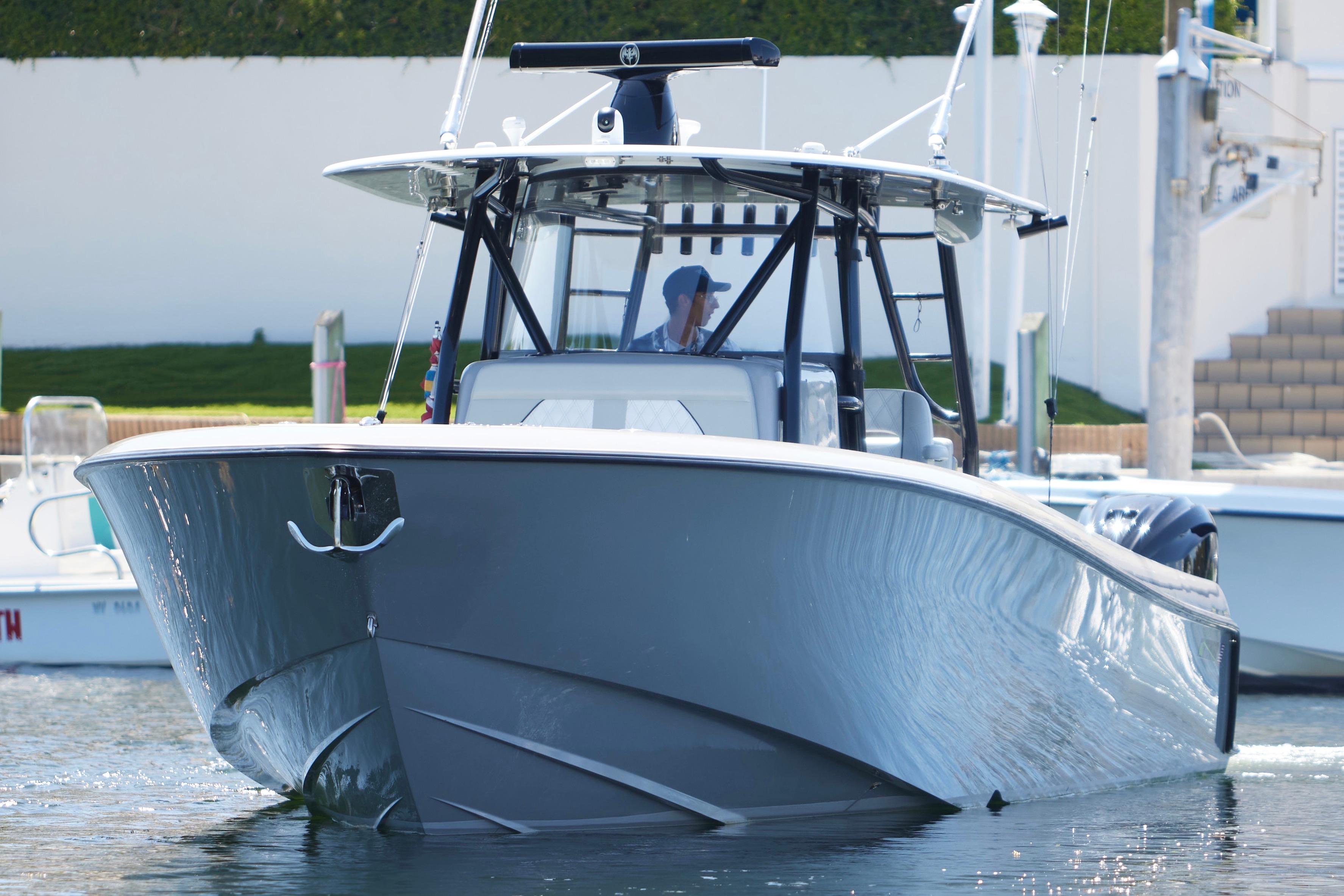 Used 2022 Contender 44 ST