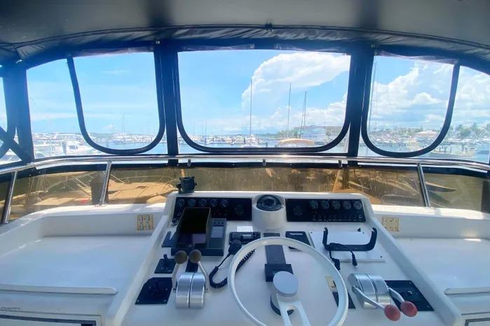 Used 1990 Viking Motor Yacht
