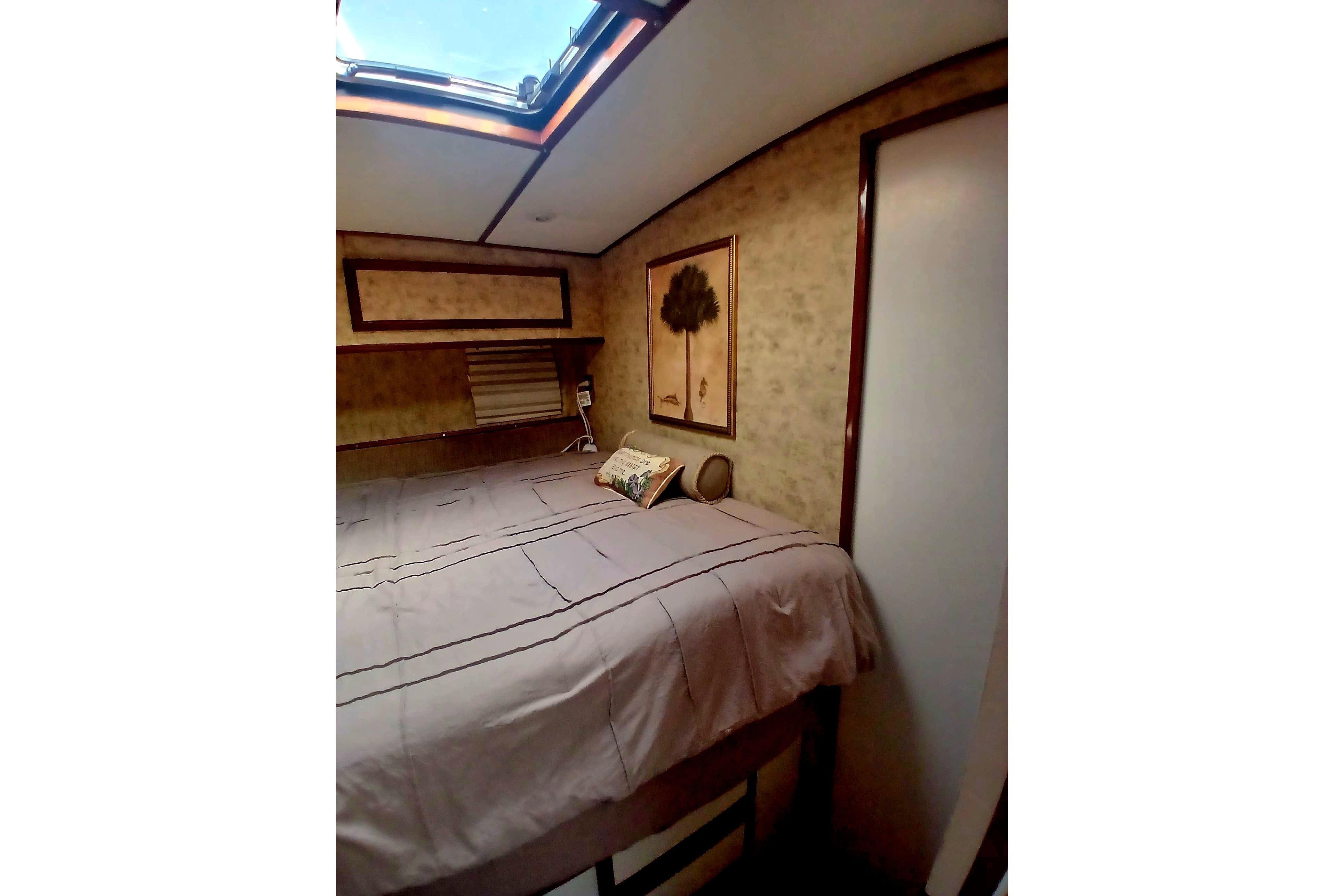 Used 1976 Viking 40 Sedan Diesel