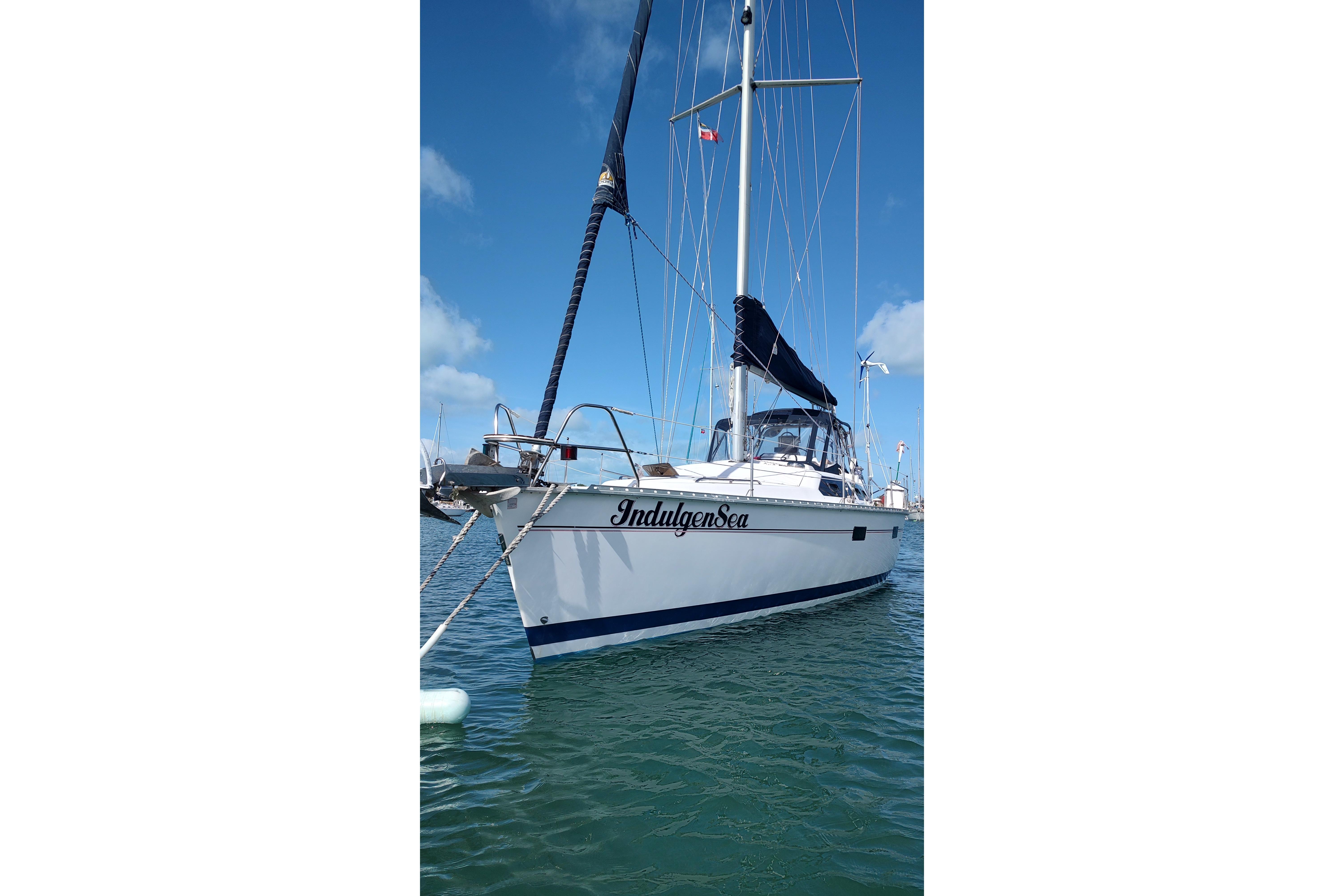 Used 1994 Hunter Passage 42