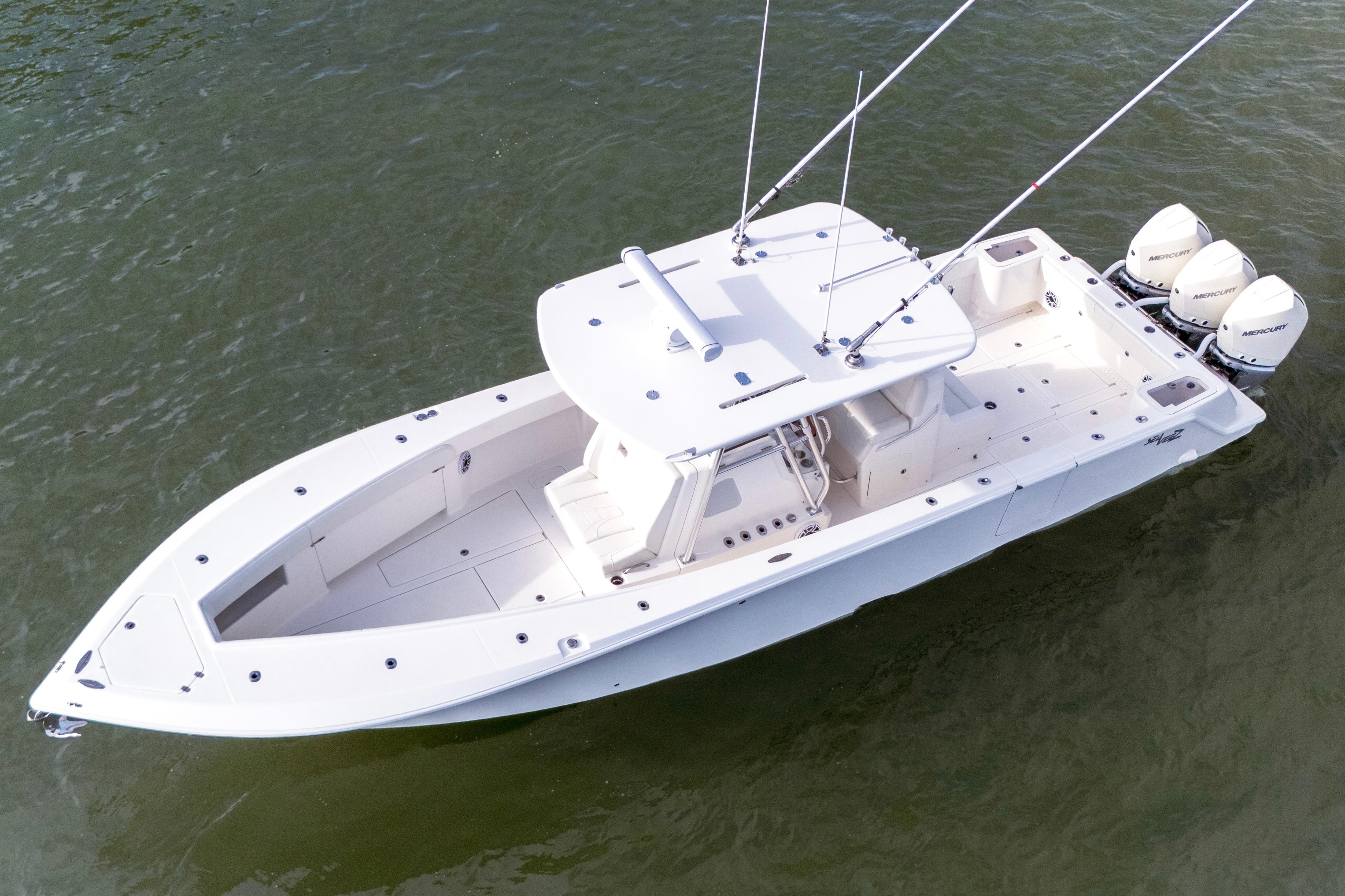 Used 2022 SeaVee 370Z