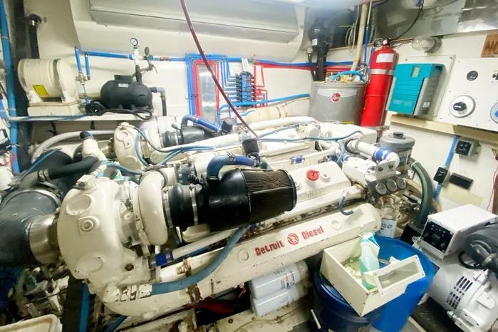 Used 1990 Viking Motor Yacht