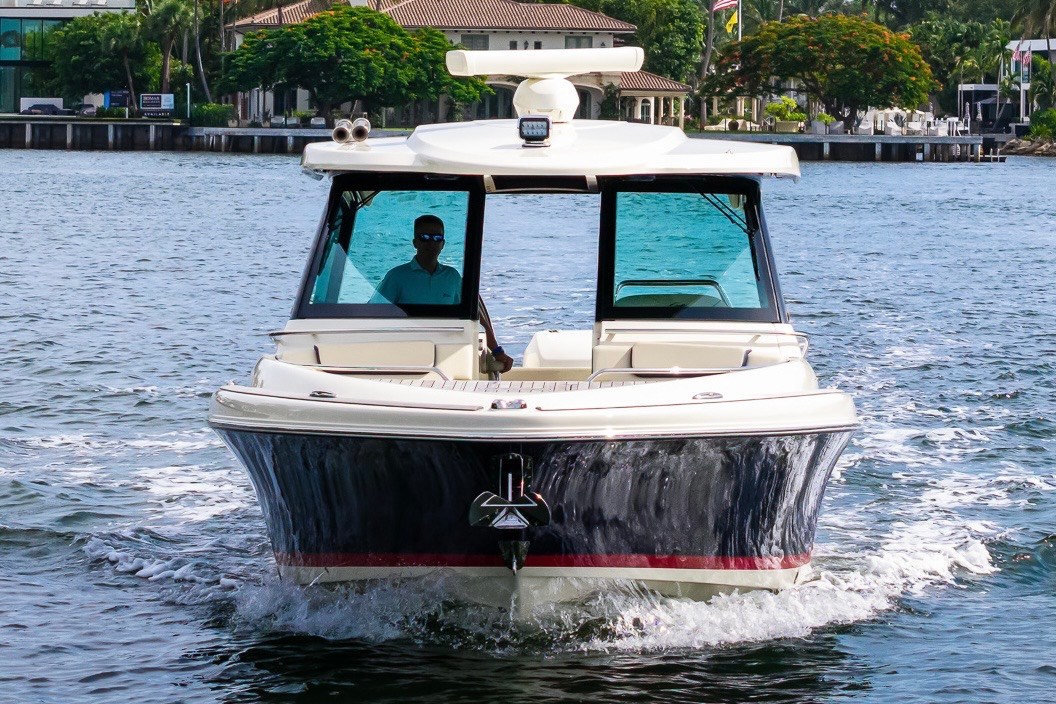 Used 2022 Chris-Craft Calypso 35