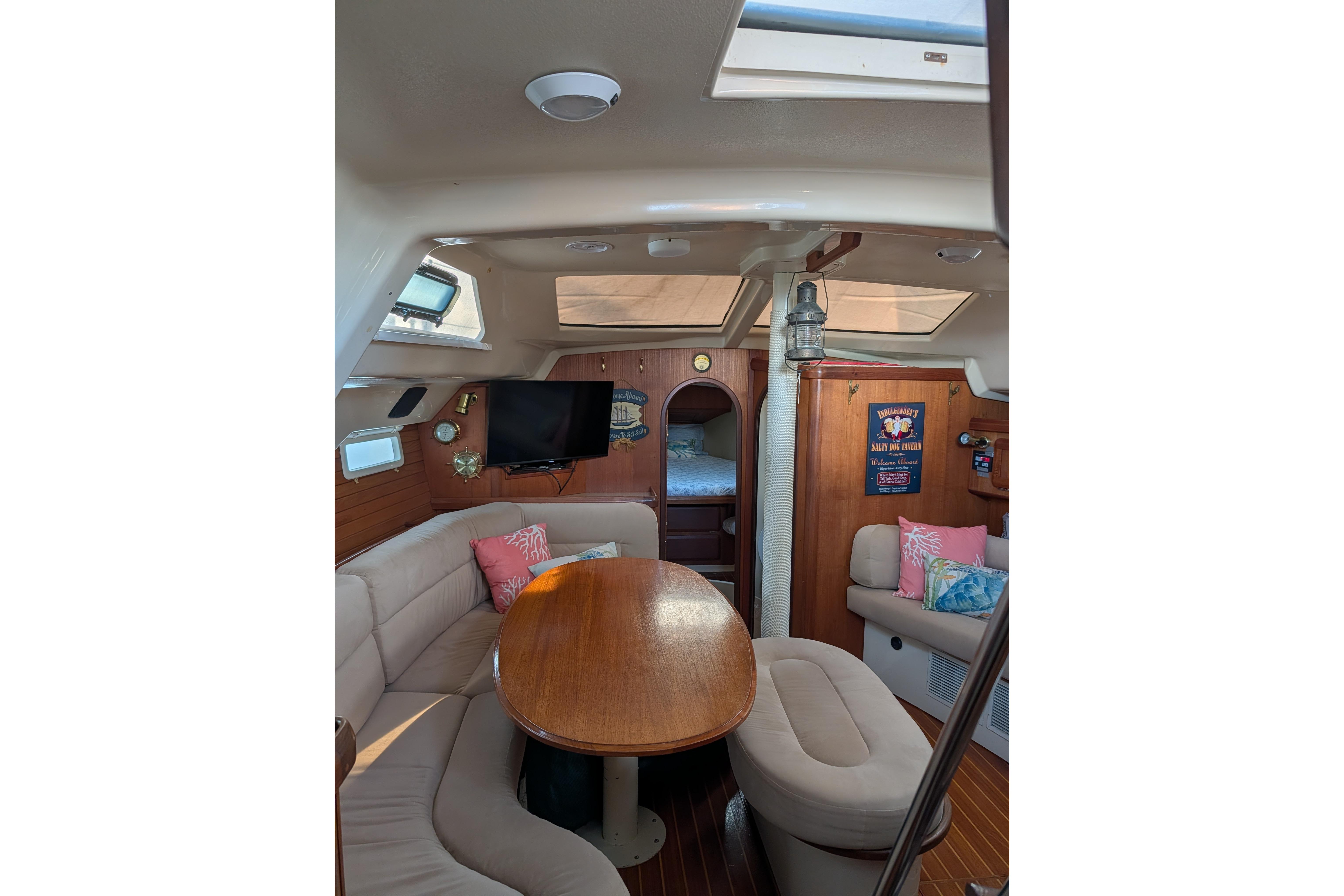 Used 1994 Hunter Passage 42