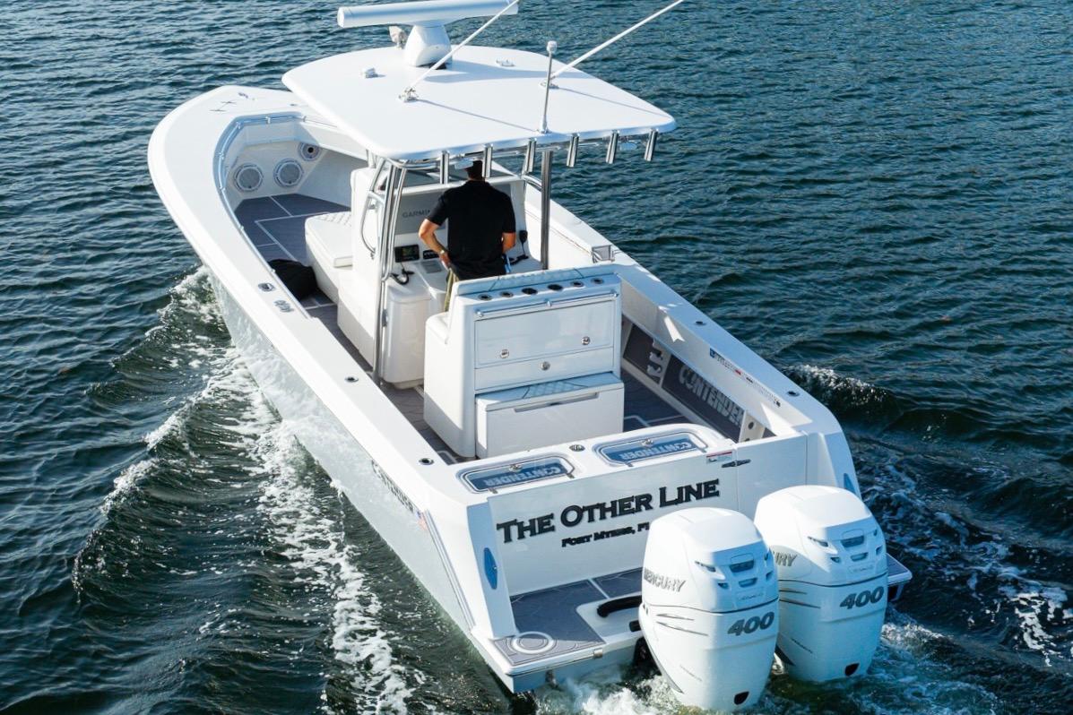 Used 2022 Contender 32 ST