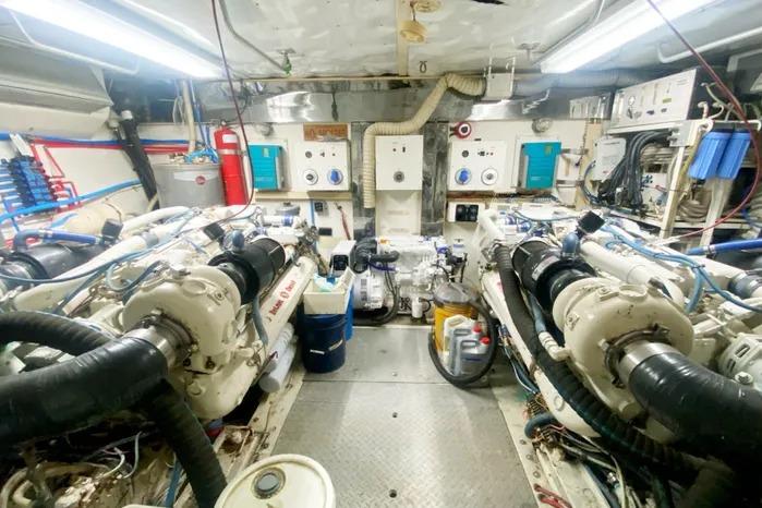 Used 1990 Viking Motor Yacht