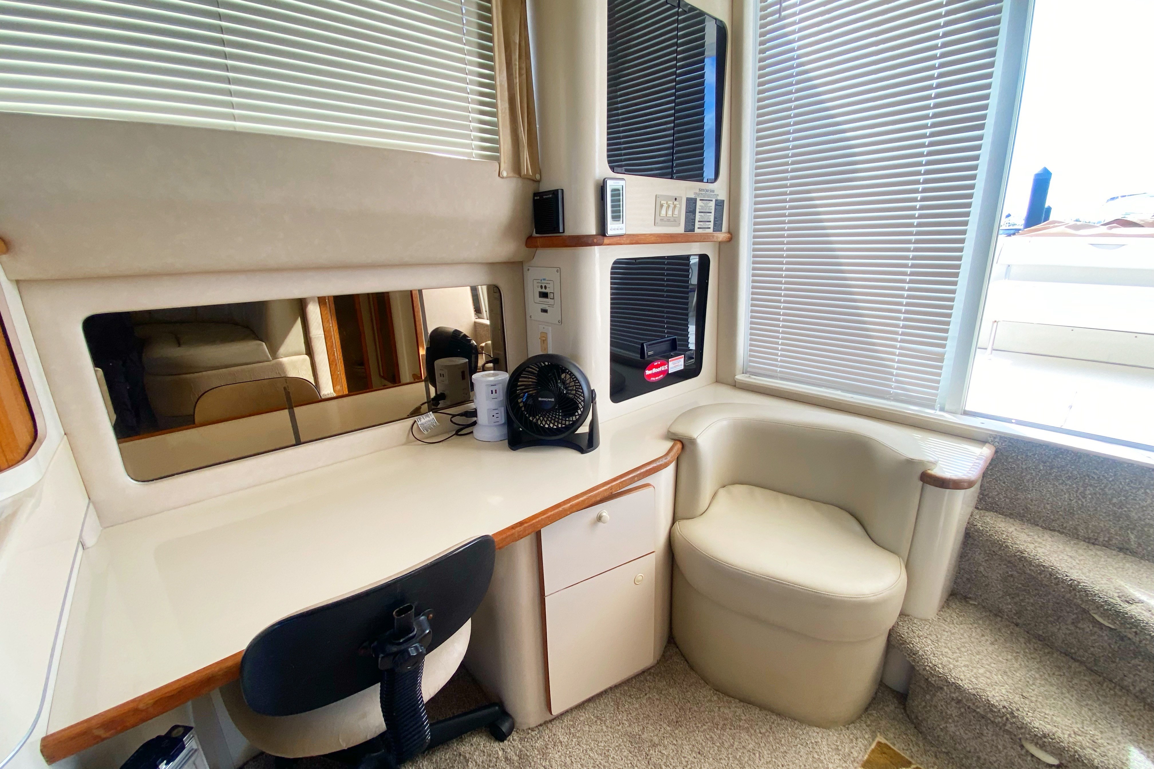 Used 1996 Sea Ray 440 Express Bridge
