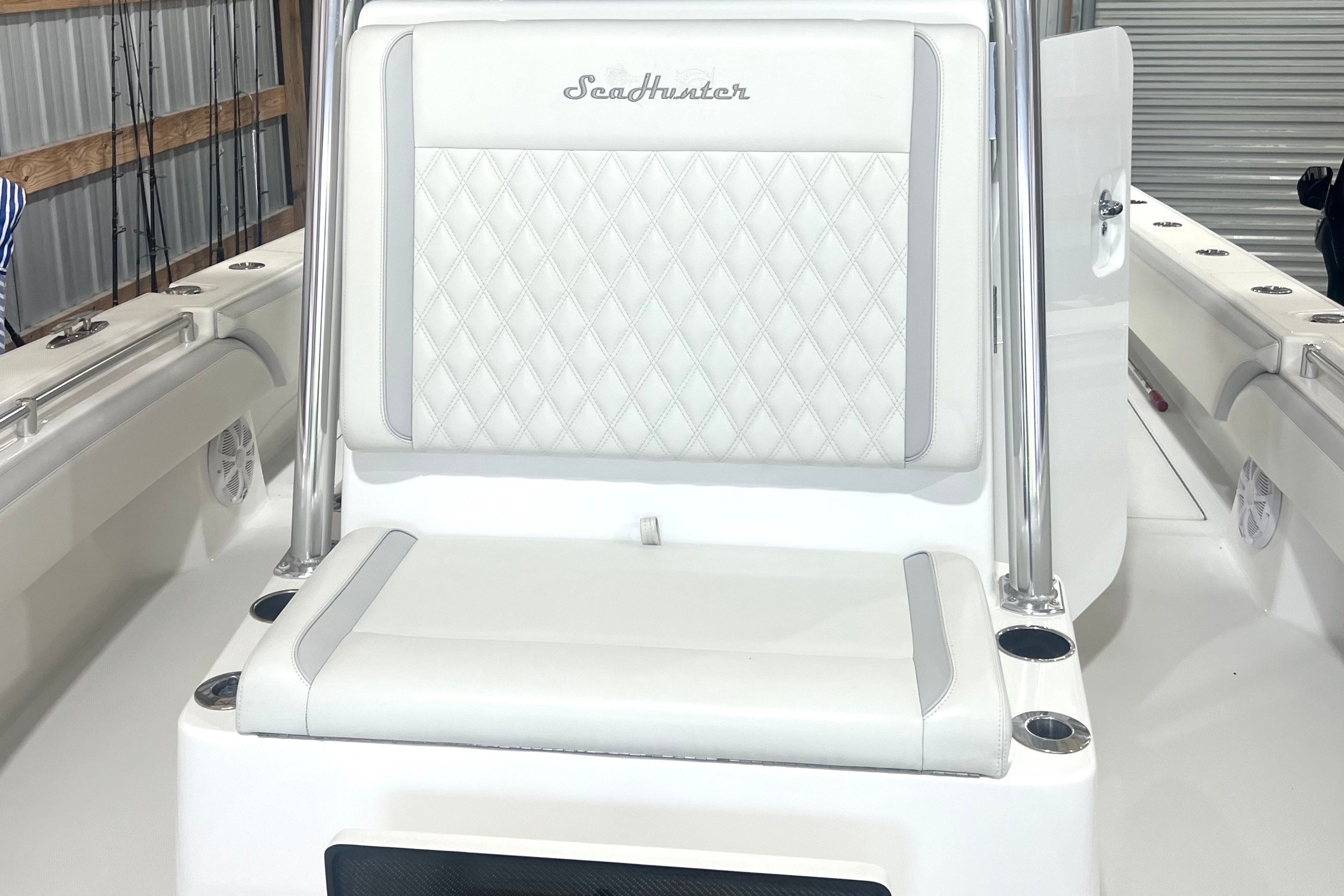 Used 2023 SeaHunter 28 Floridian