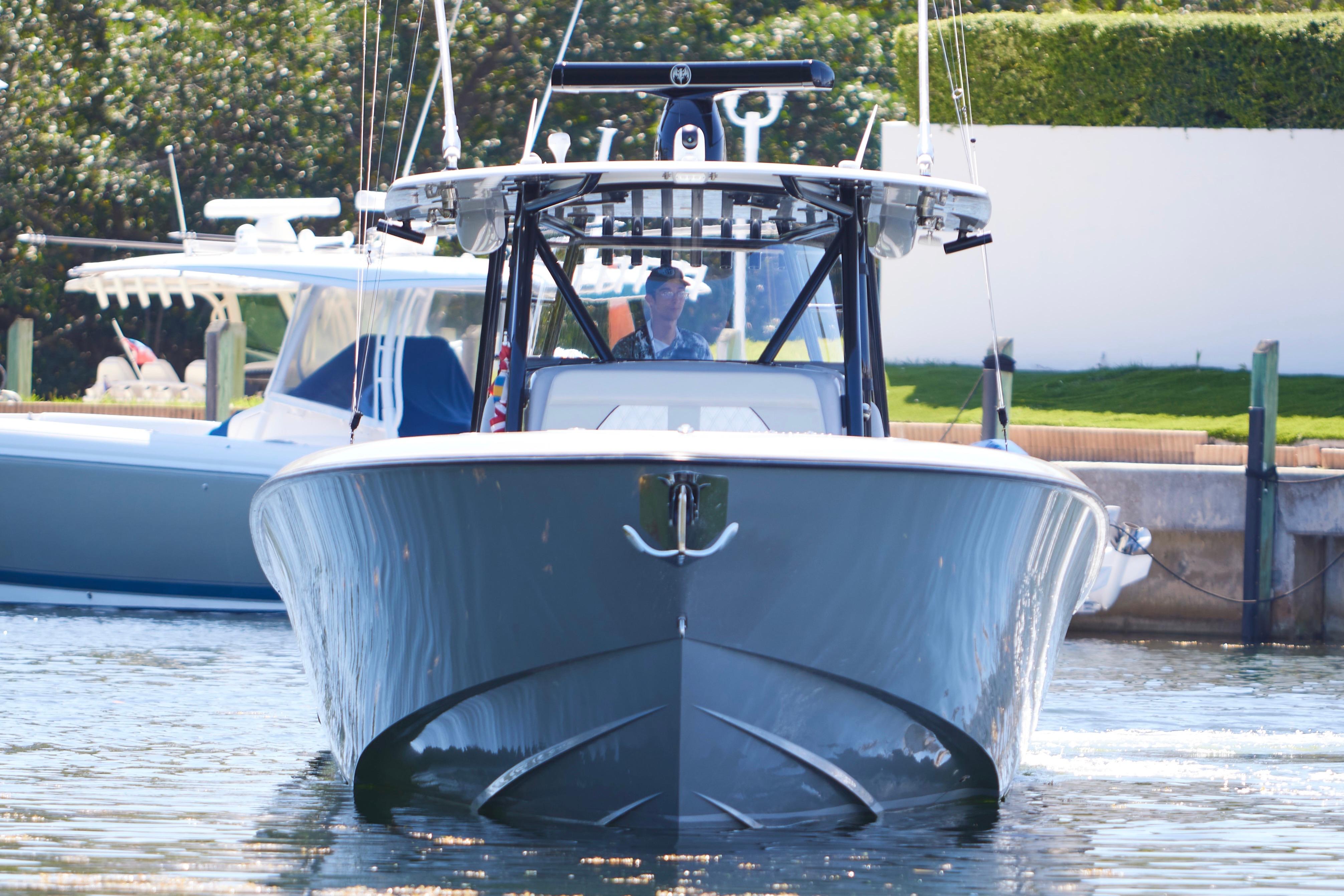 Used 2022 Contender 44 ST