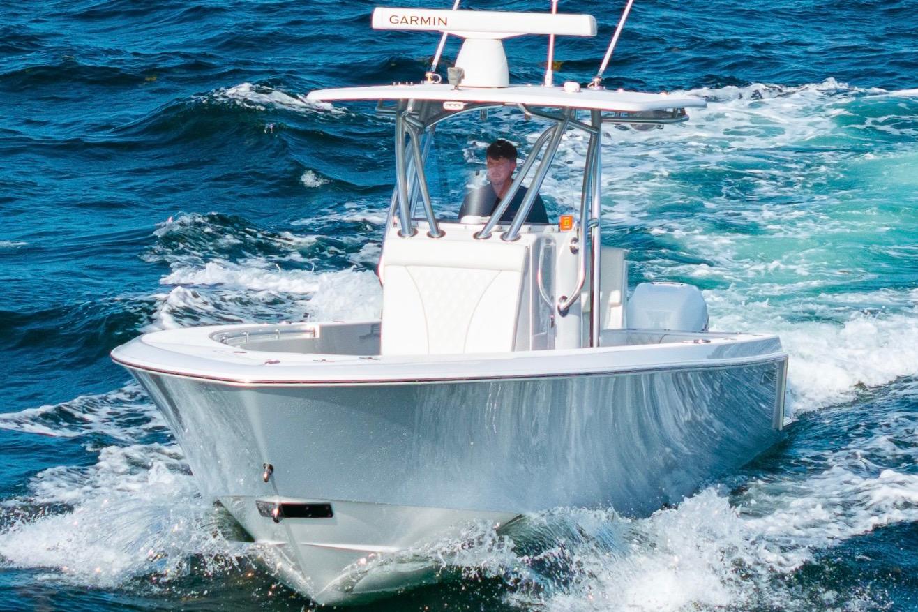 Used 2022 Contender 32 ST