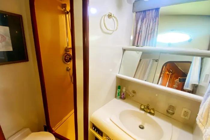Used 1990 Viking Motor Yacht