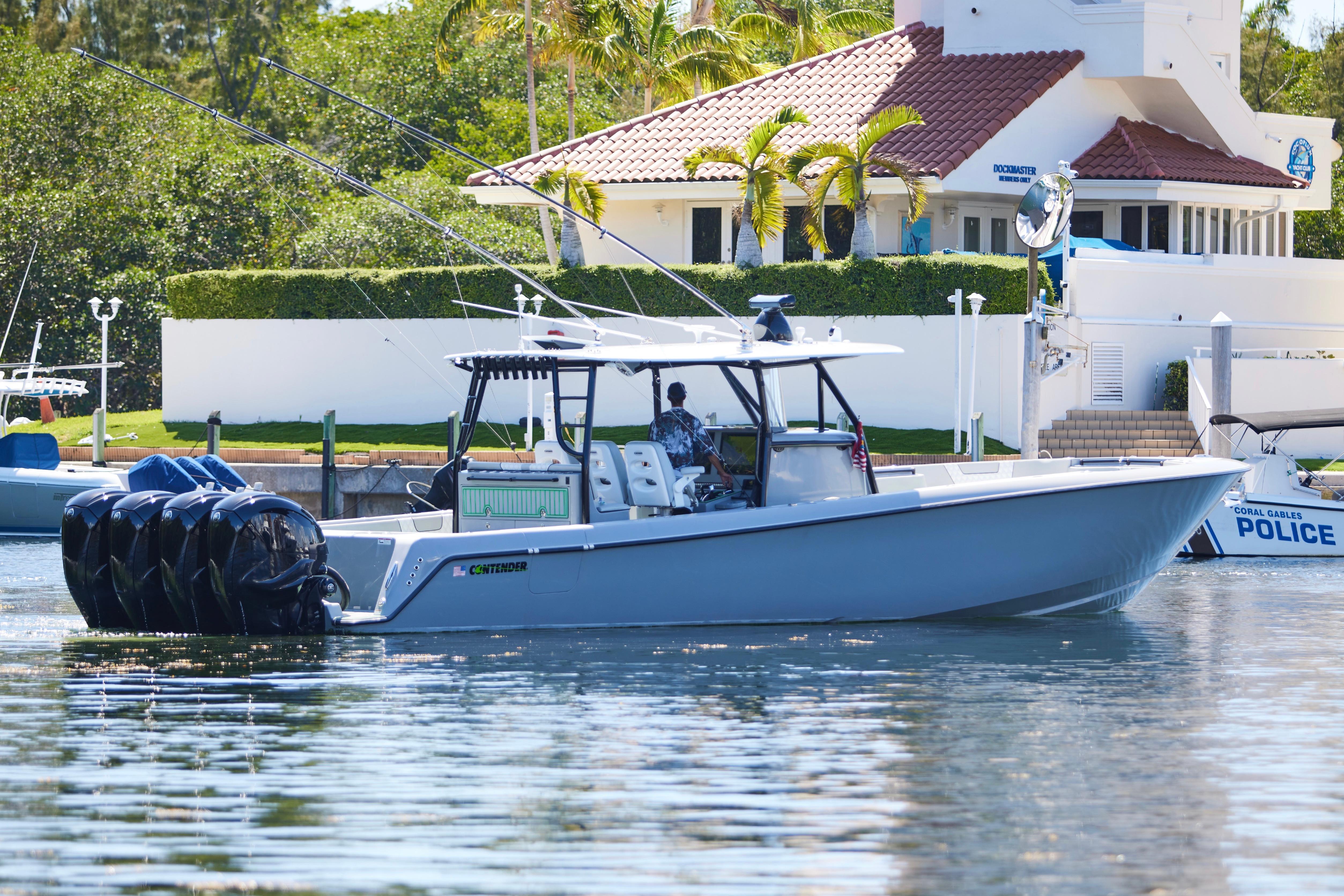 Used 2022 Contender 44 ST