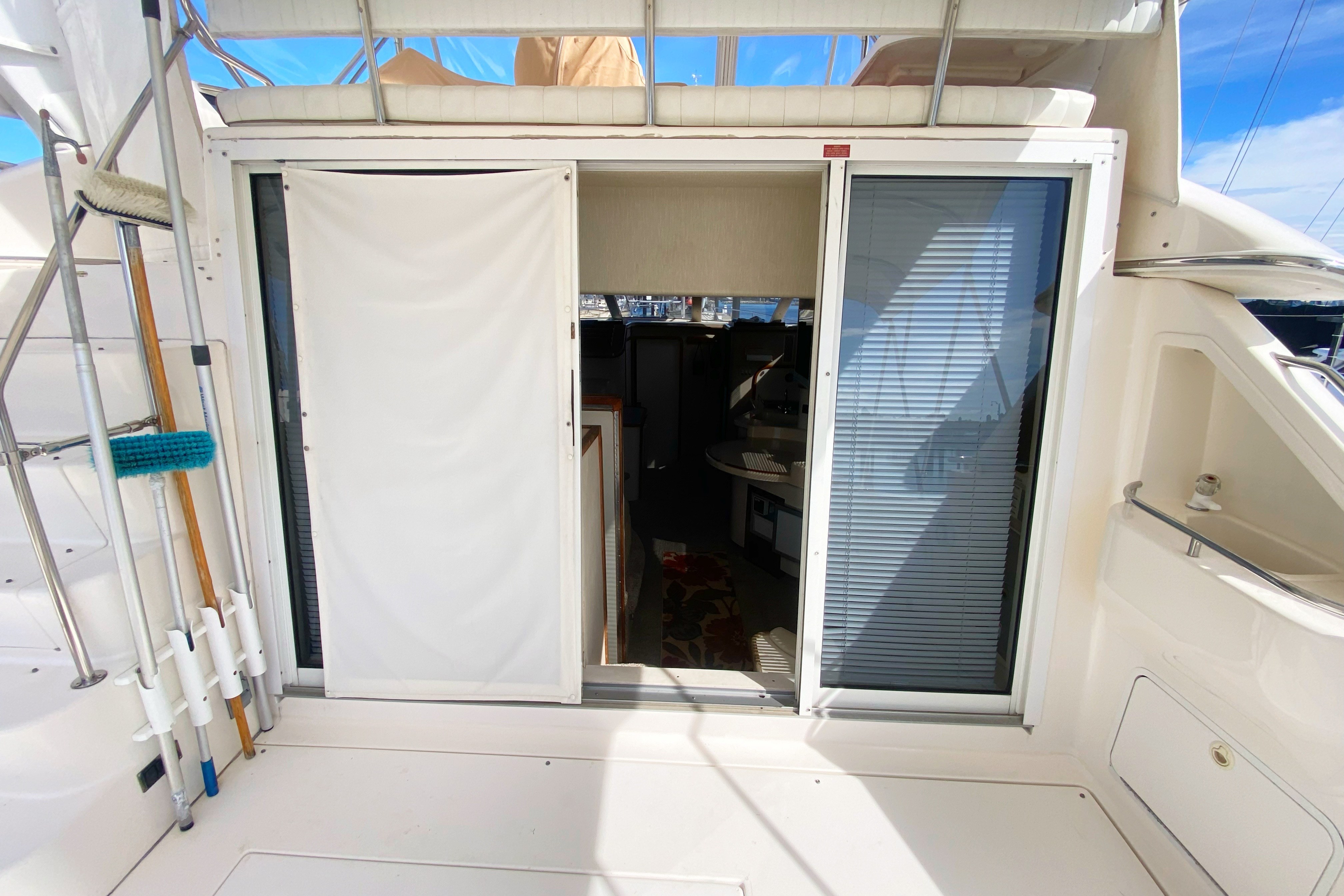 Used 1996 Sea Ray 440 Express Bridge