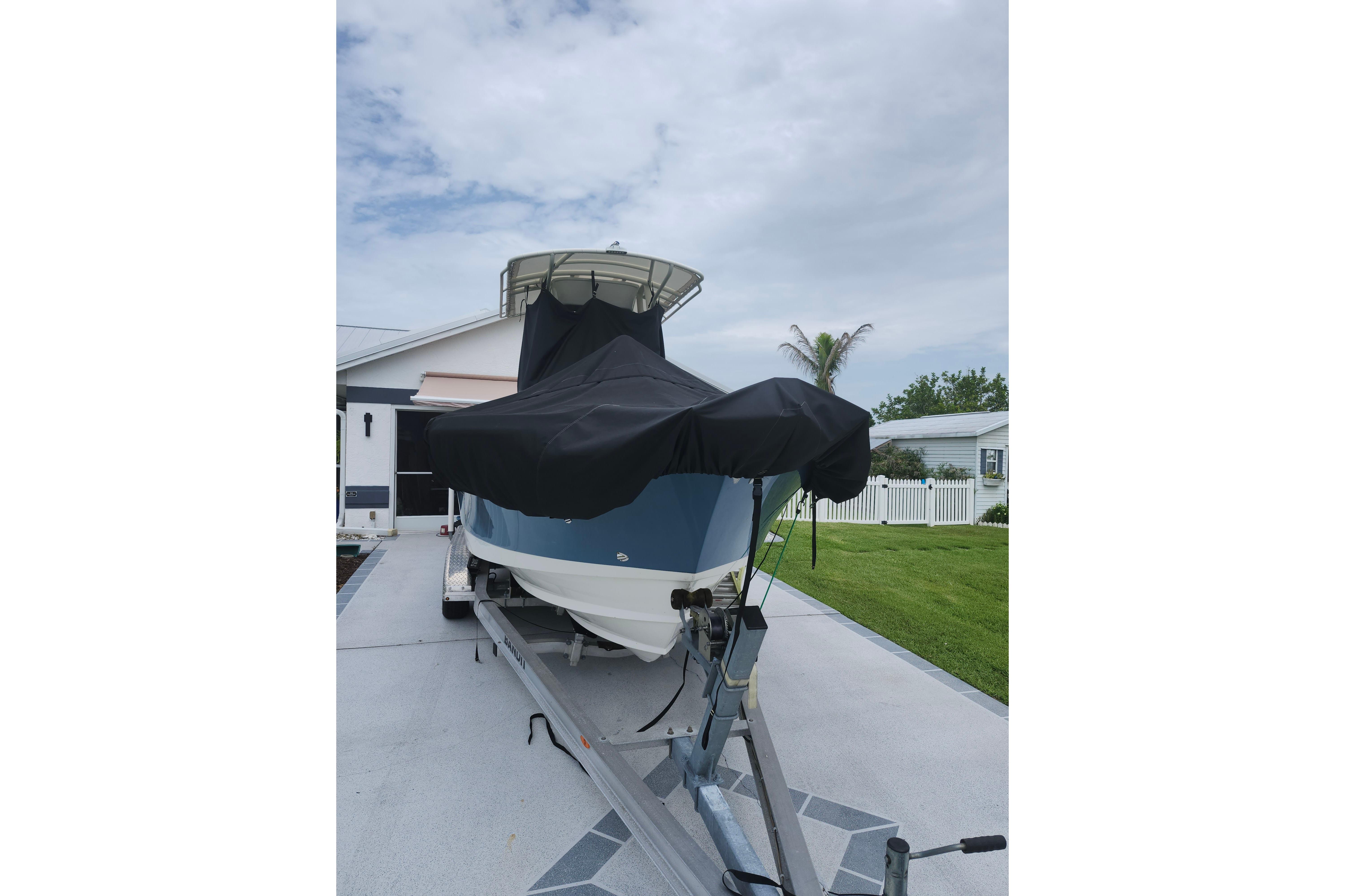 Used 2007 Edgewater 228CC