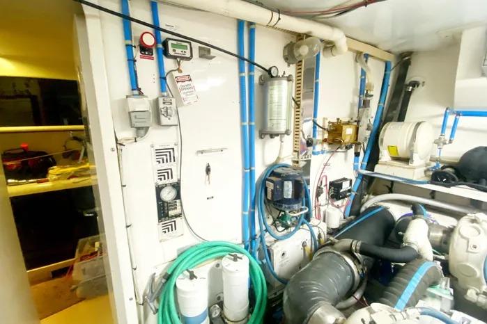 Used 1990 Viking Motor Yacht