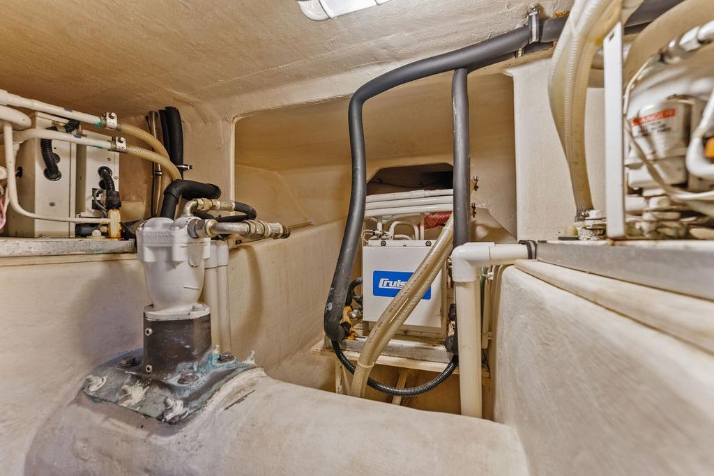 Used 2000 West Bay 58 Sonship