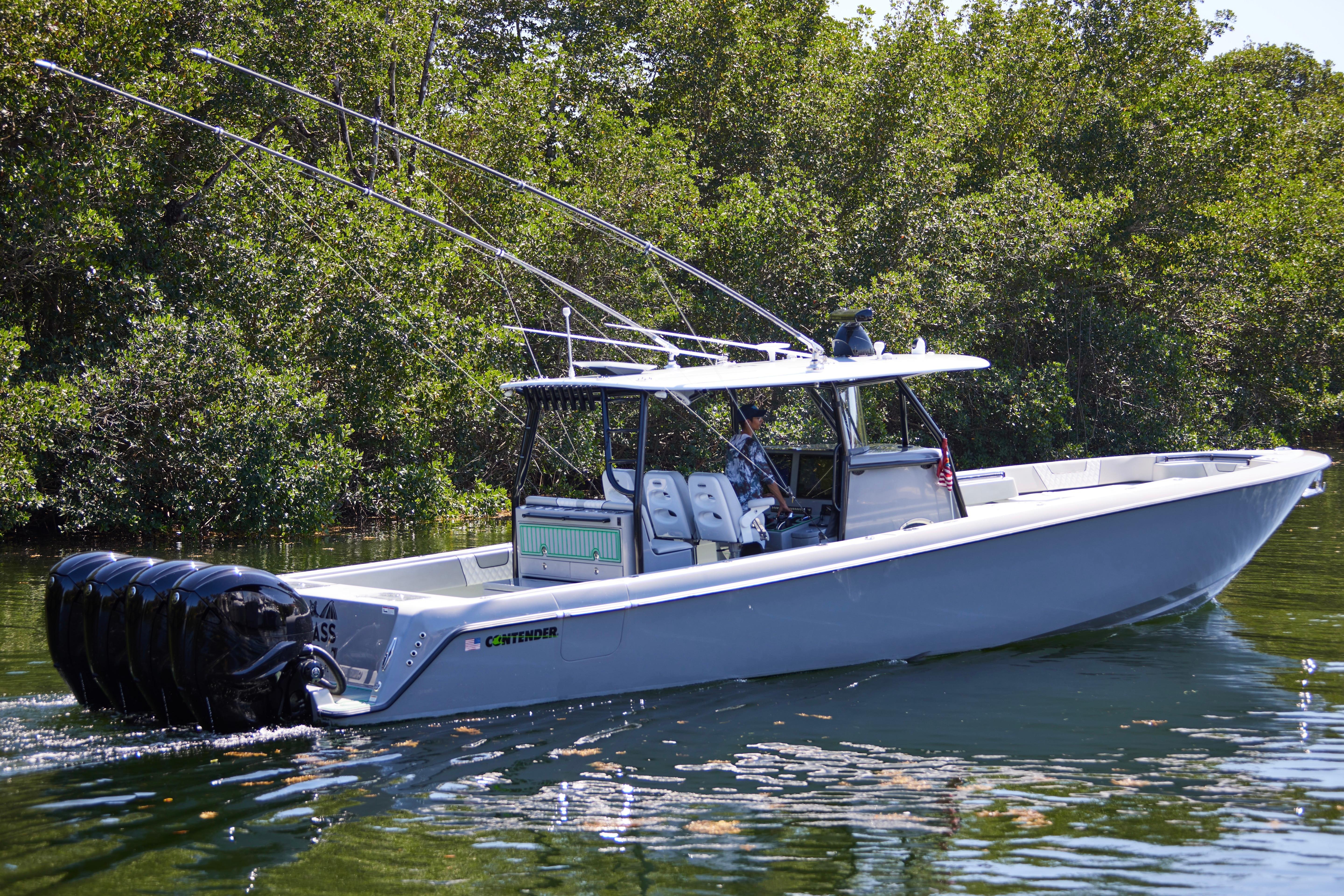 Used 2022 Contender 44 ST