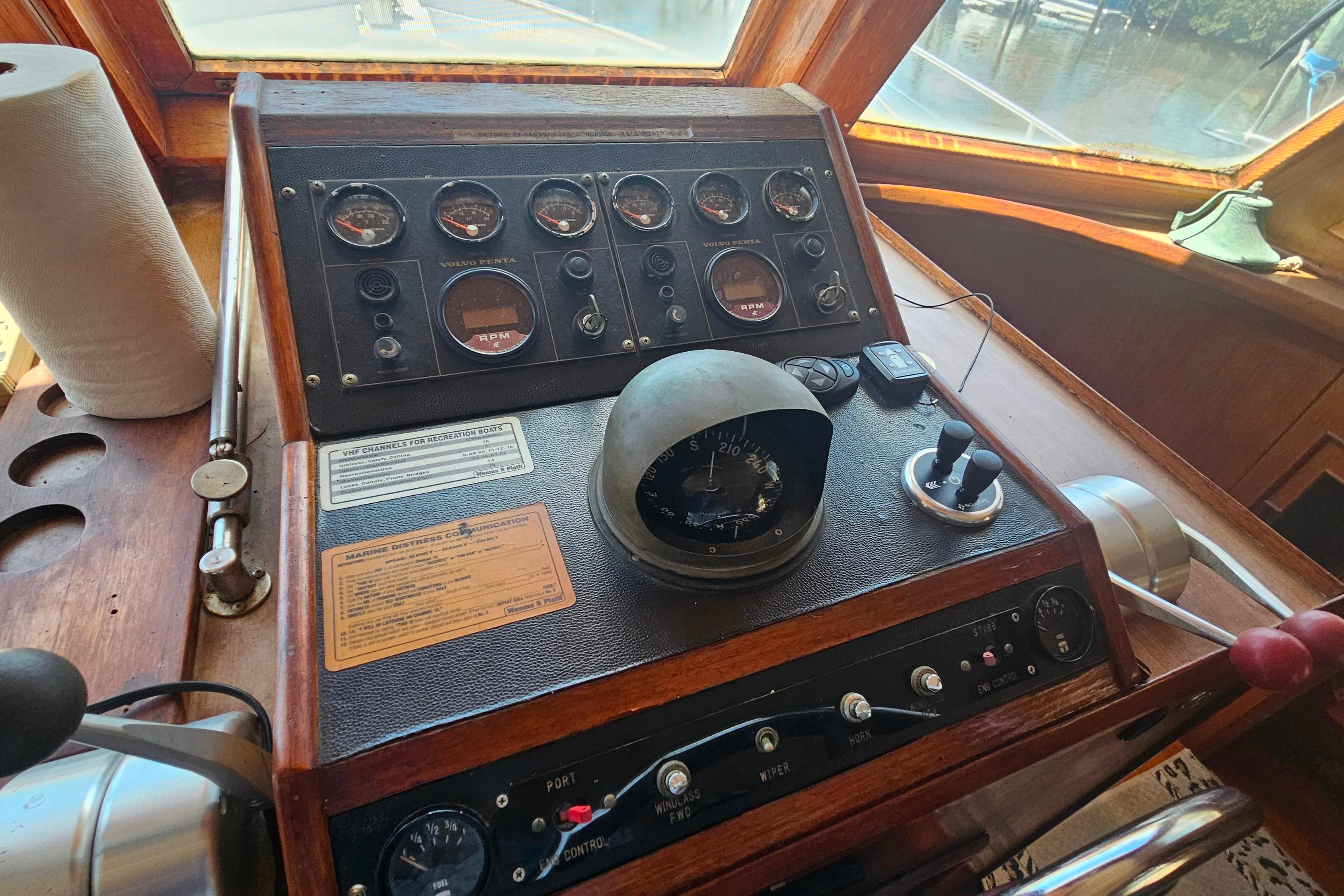 Used 1981 Sea Ranger 47 Pilothouse