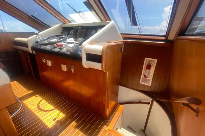 Used 1990 Viking Motor Yacht