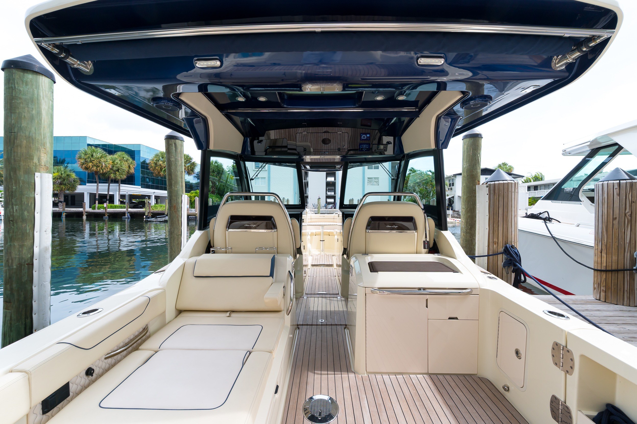 Used 2022 Chris-Craft Calypso 35