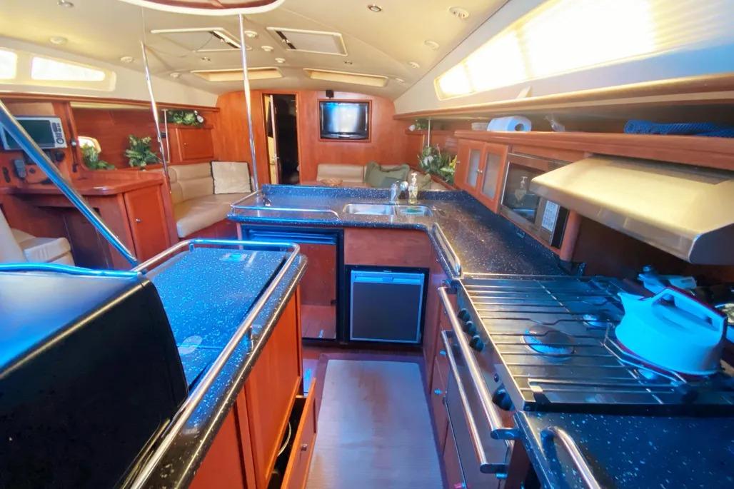 Used 2012 Hunter 50